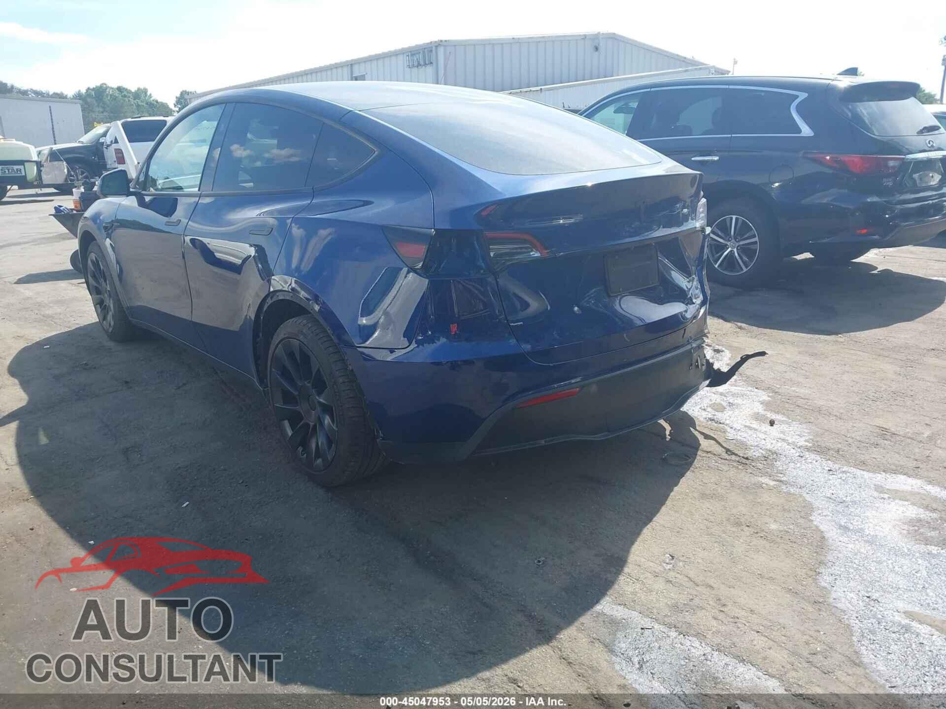 TESLA MODEL Y 2023 - 7SAYGAEE7PF946880