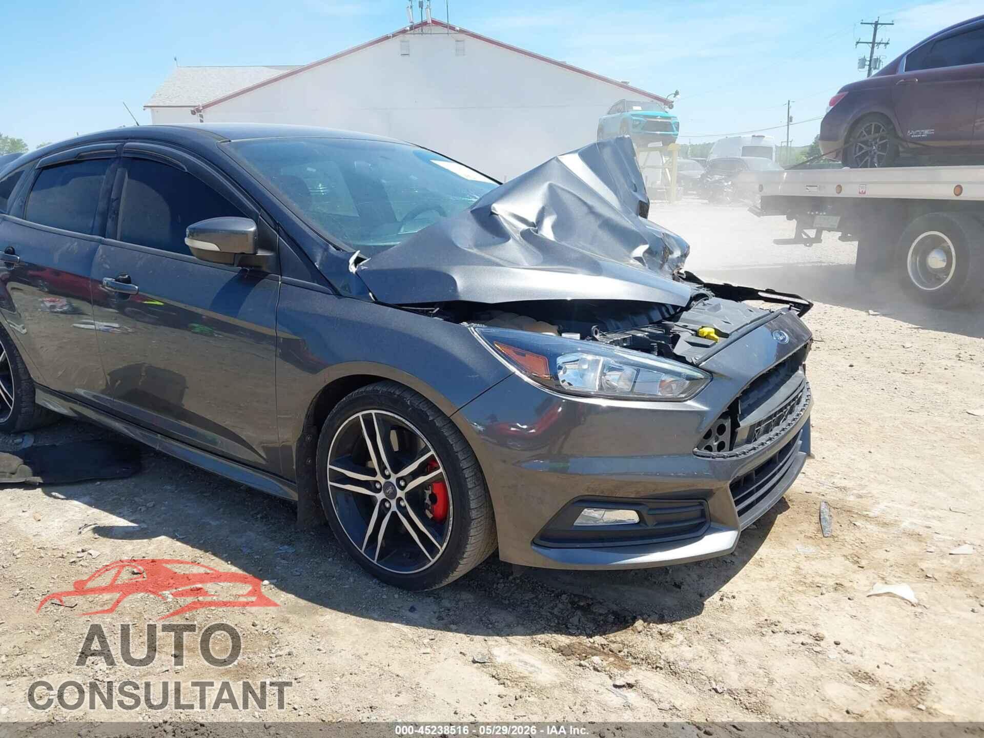 FORD FOCUS ST 2018 - 1FADP3L90JL267718