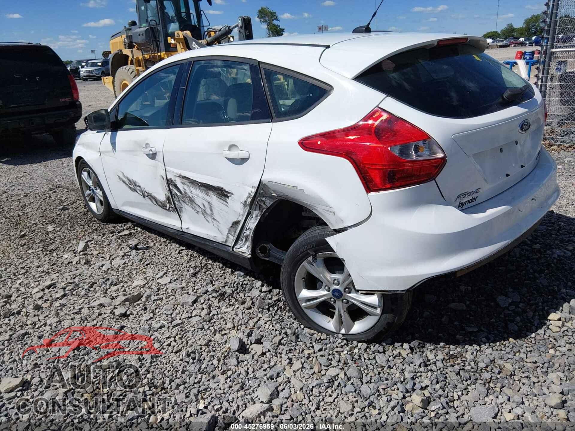 FORD FOCUS 2014 - 1FADP3K27EL115073