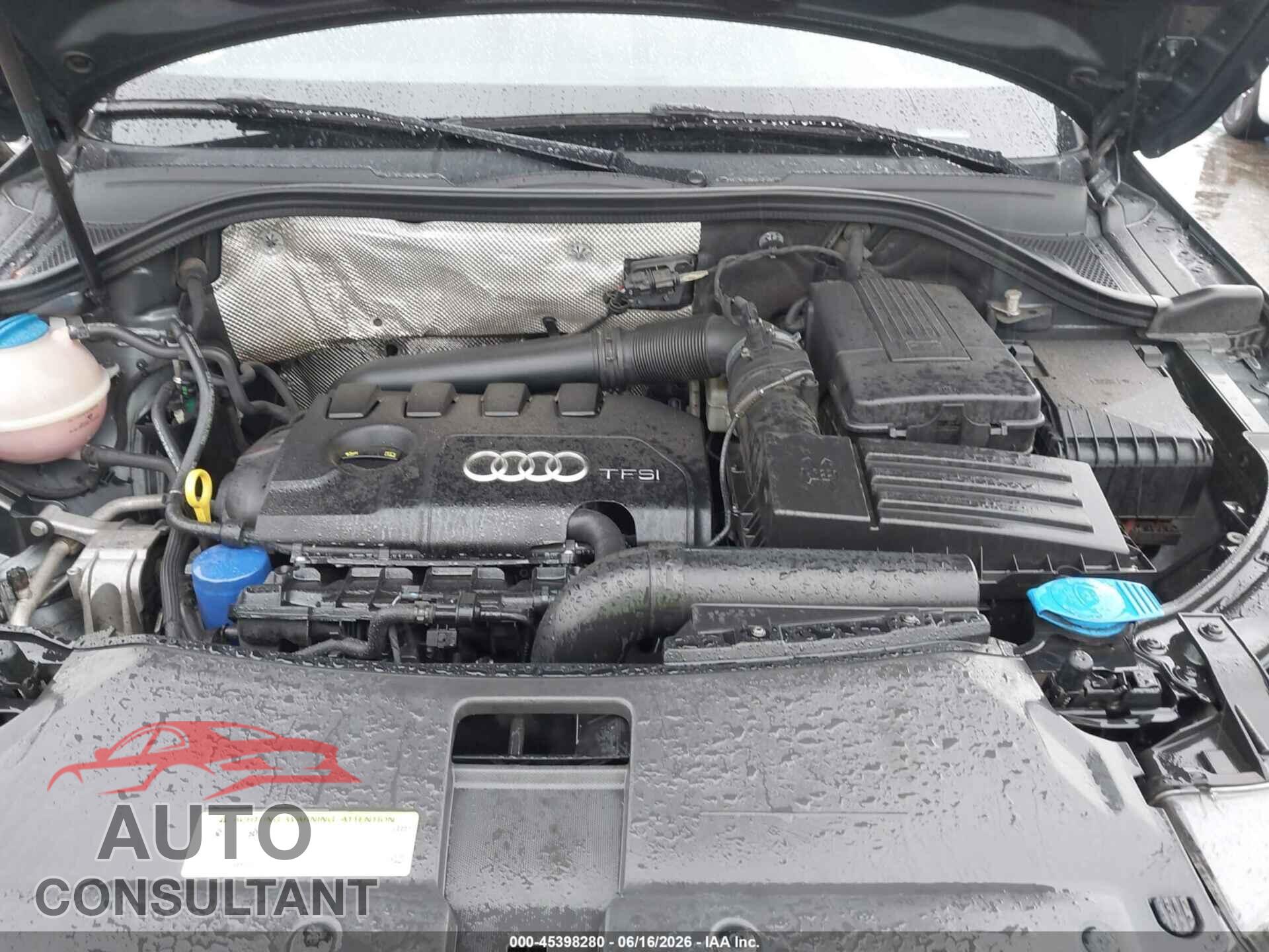 AUDI Q3 2015 - WA1BFCFS9FR007965