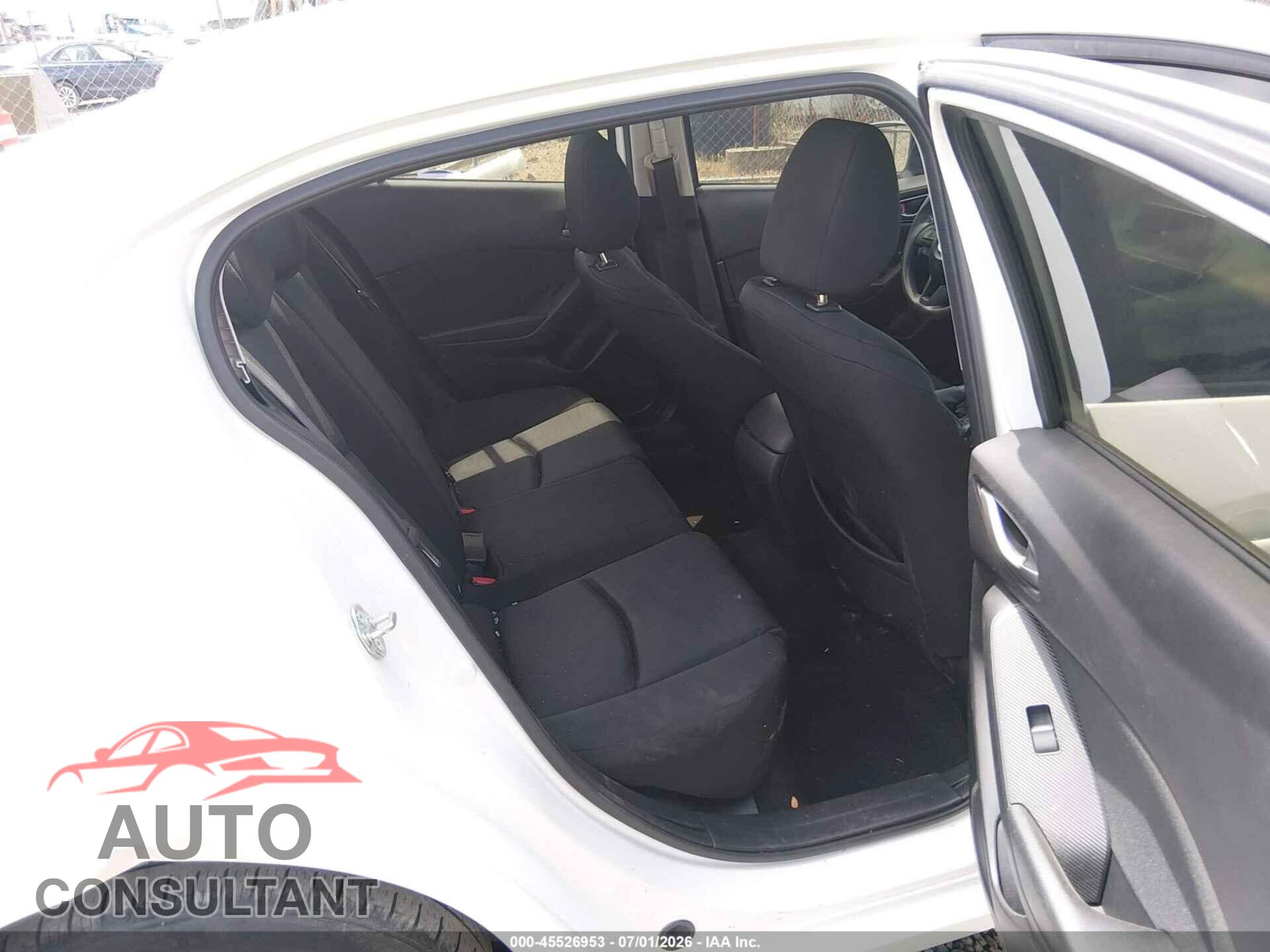 MAZDA MAZDA3 2014 - JM1BM1U79E1176458