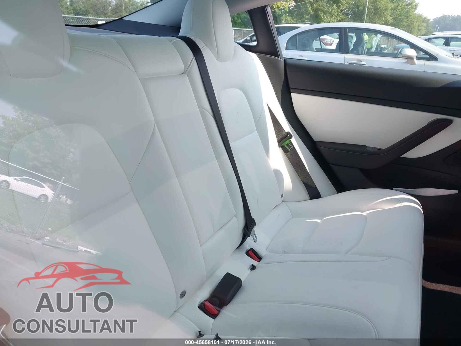 TESLA MODEL 3 2020 - 5YJ3E1EB6LF742102