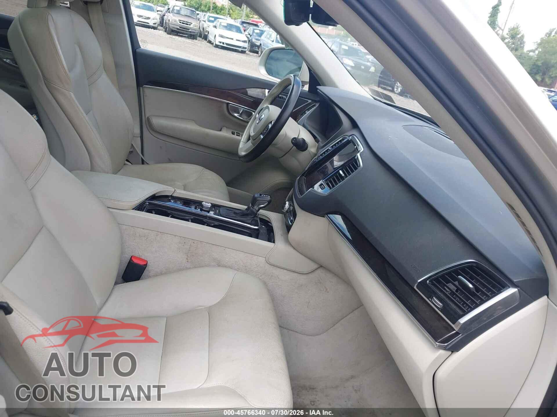 VOLVO XC90 2016 - YV4A22PK9G1038636