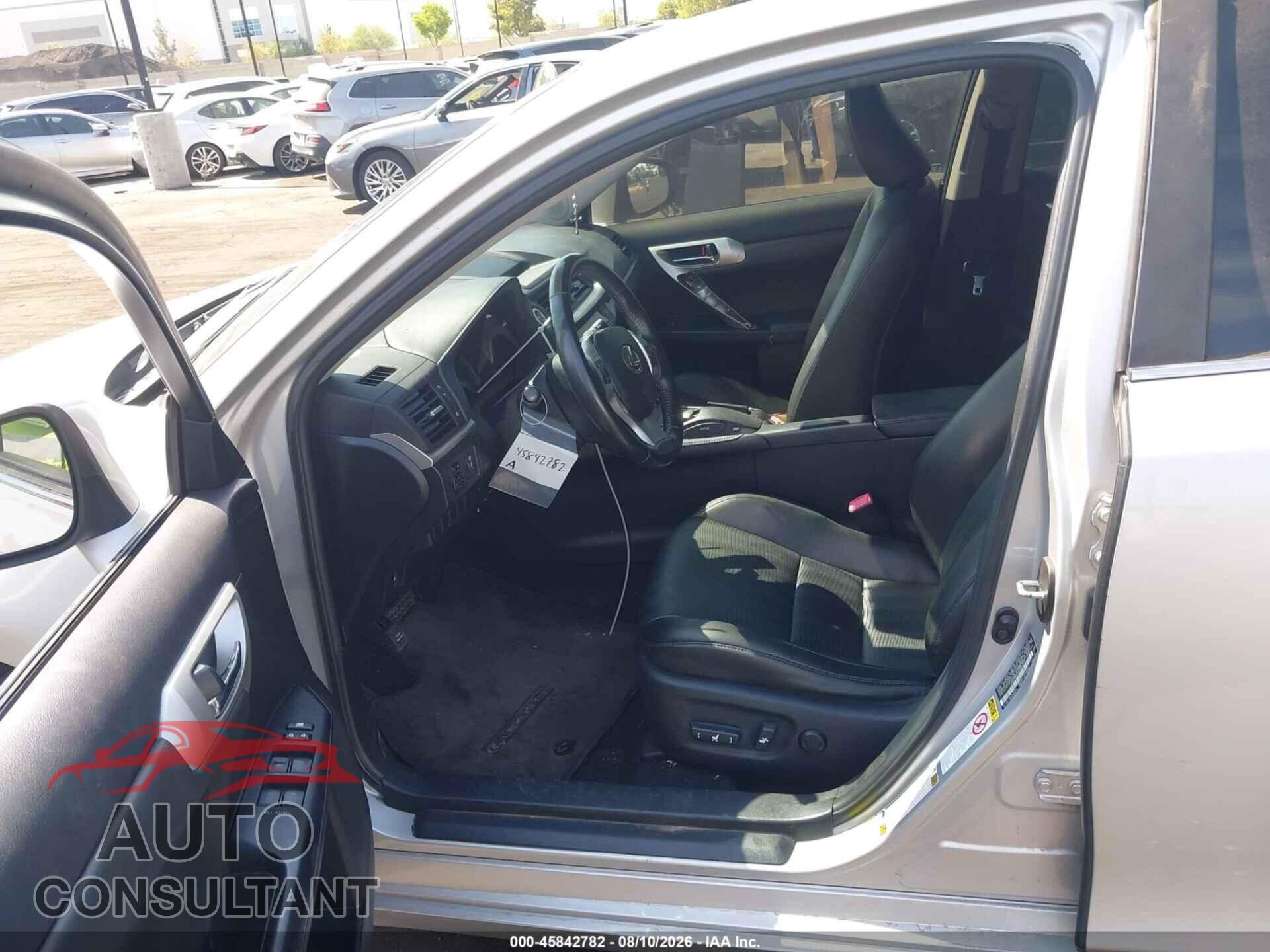 LEXUS CT 200H 2011 - JTHKD5BH0B2038363