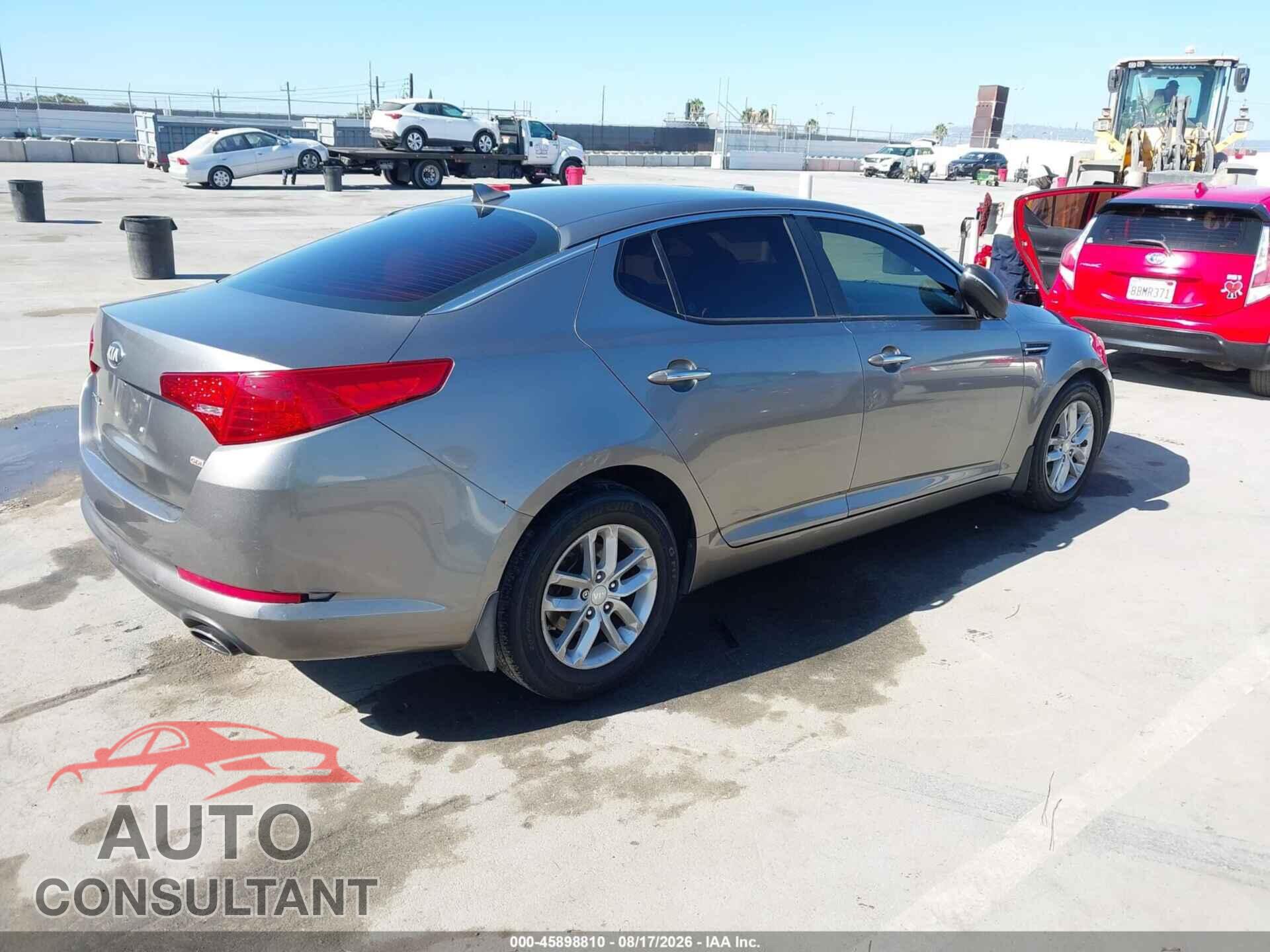 KIA OPTIMA 2013 - 5XXGM4A77DG161133