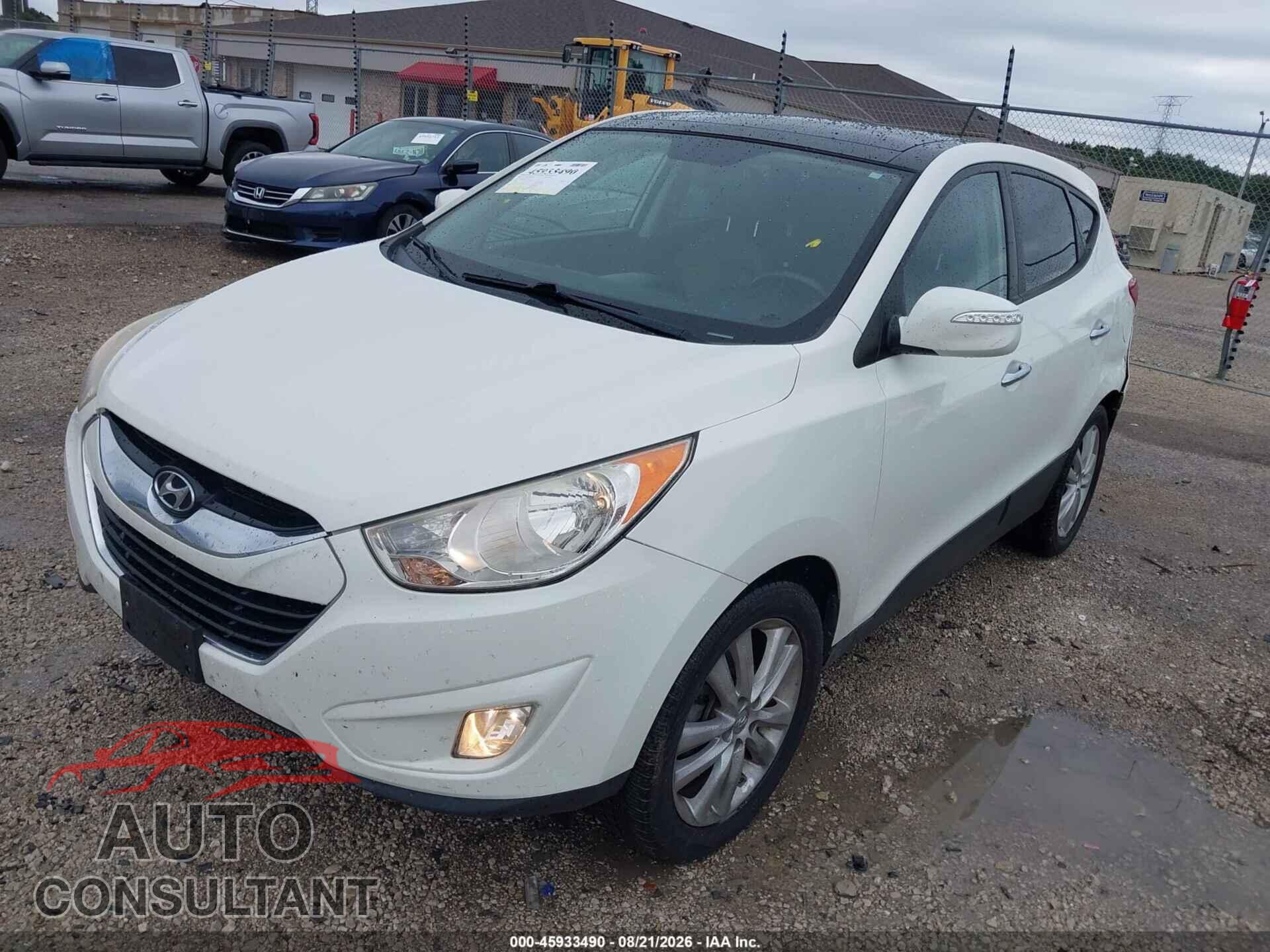 HYUNDAI TUCSON 2011 - KM8JUCAC4BU170923