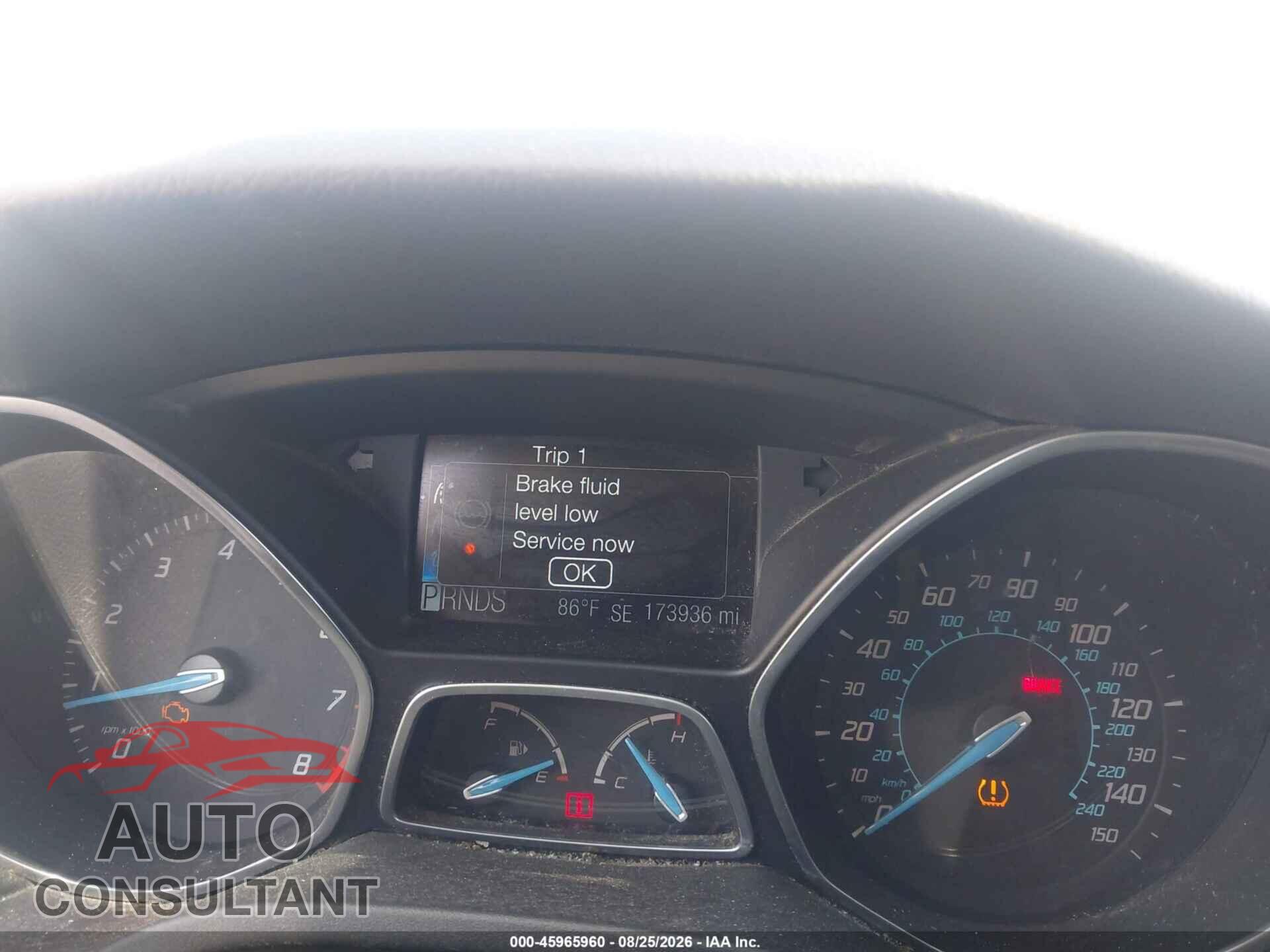 FORD FOCUS 2012 - 1FAHP3H22CL213868