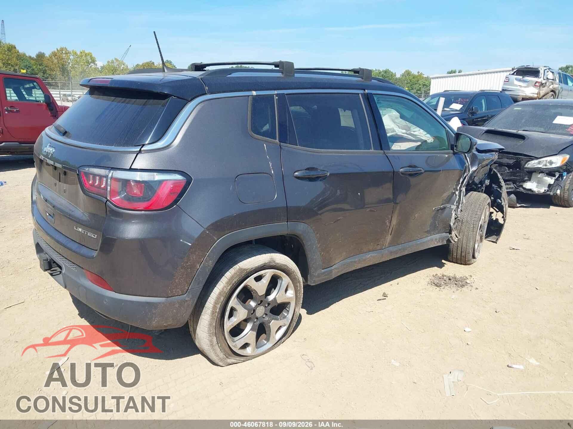 JEEP COMPASS 2018 - 3C4NJDCB8JT351489