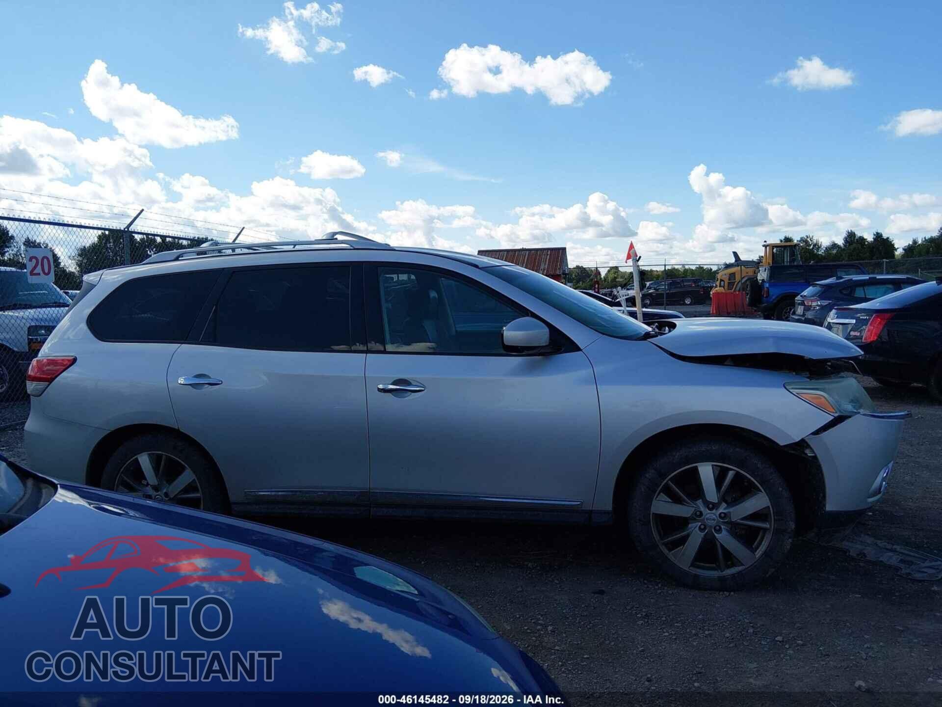 NISSAN PATHFINDER 2013 - 5N1AR2MM2DC657126