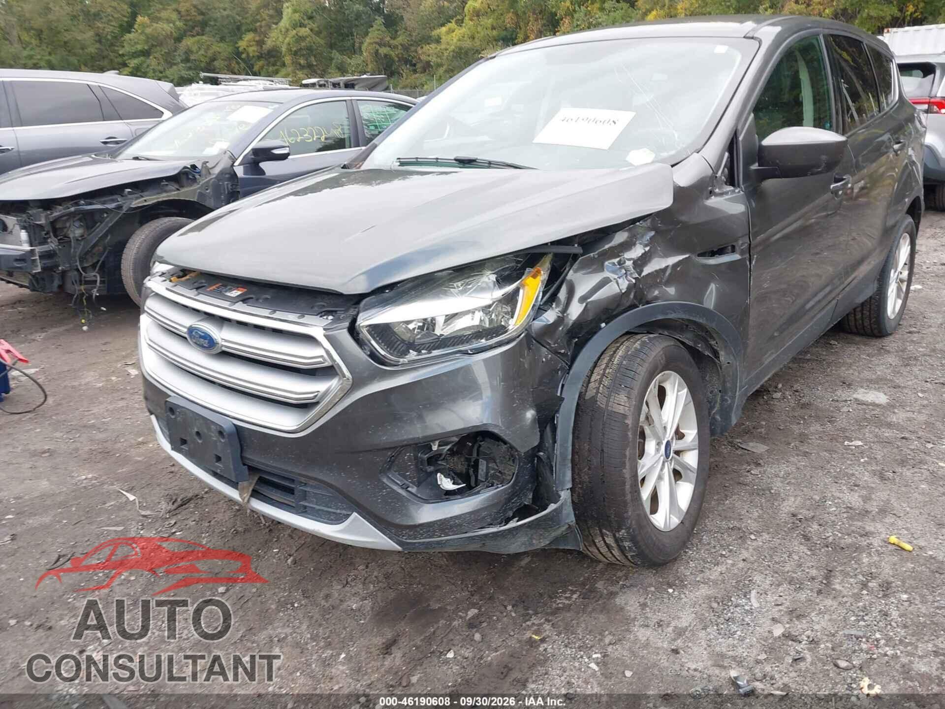 FORD ESCAPE 2017 - 1FMCU9GD7HUB33529