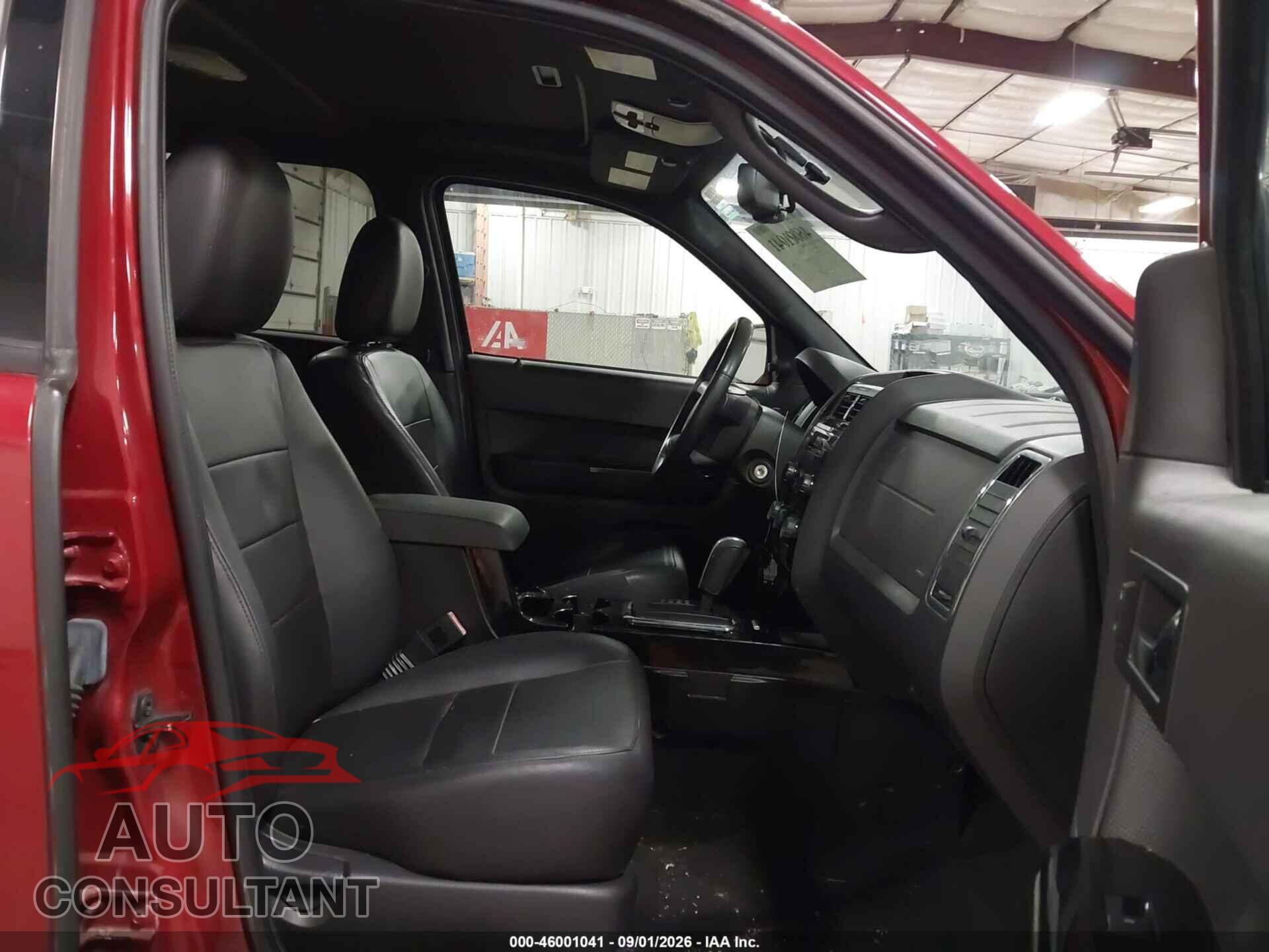 FORD ESCAPE 2011 - 1FMCU0EG7BKB89417