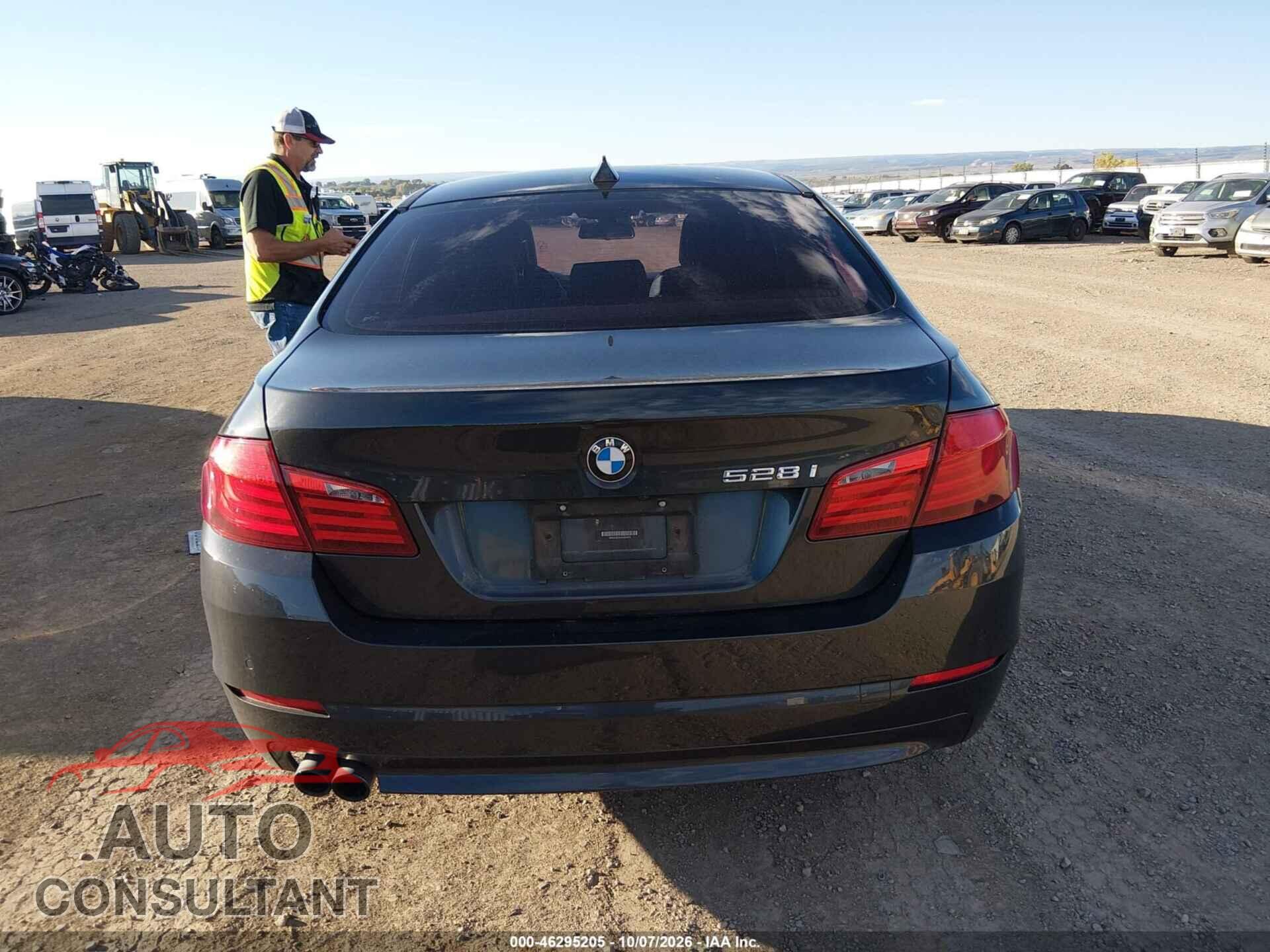 BMW 528I 2012 - WBAXG5C55CDX02873