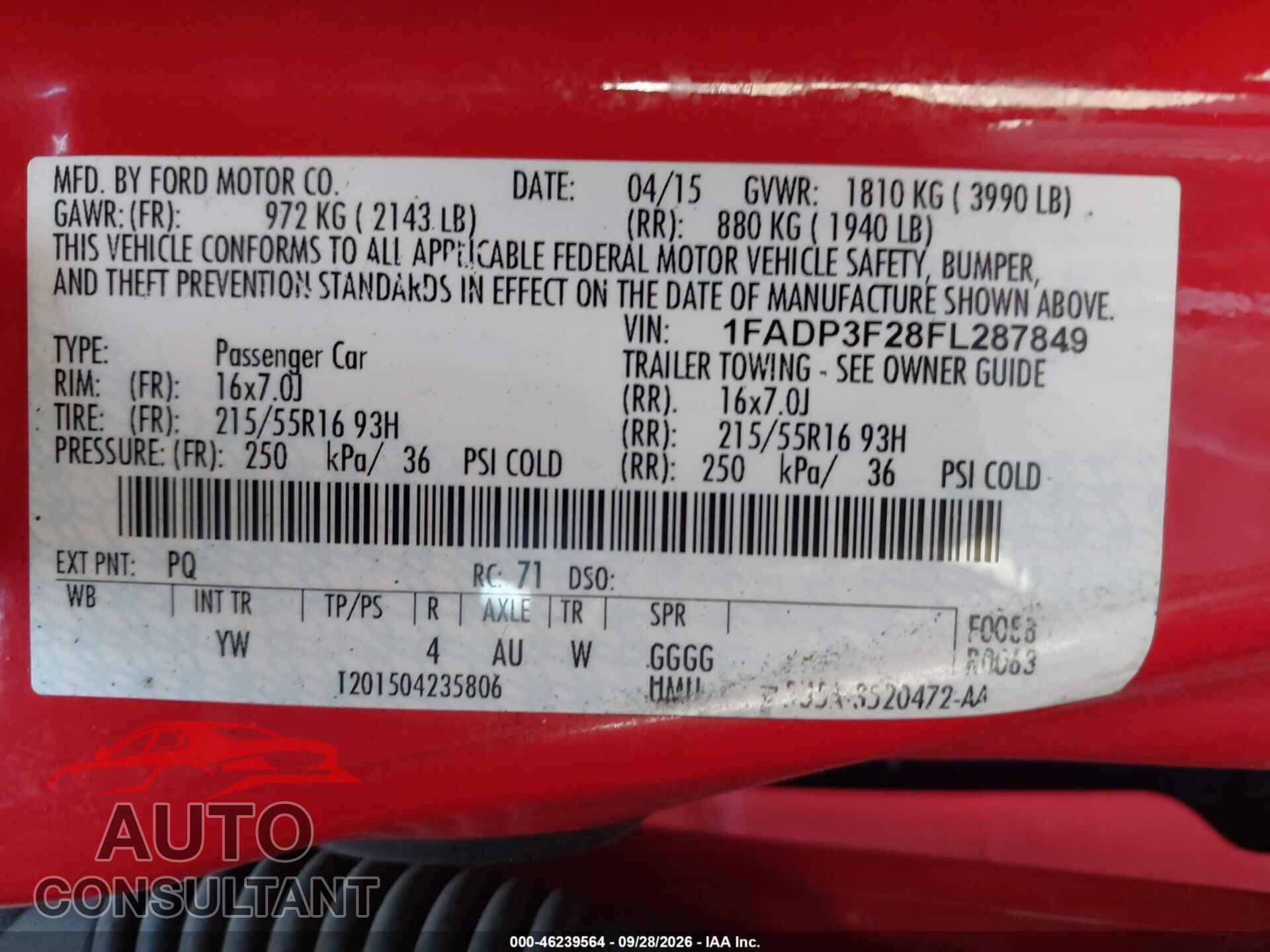 FORD FOCUS 2015 - 1FADP3F28FL287849
