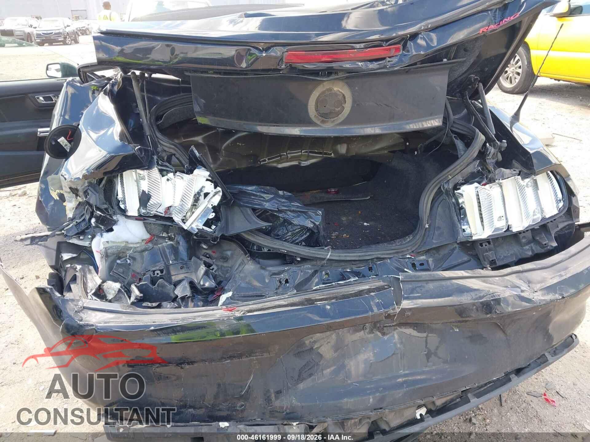 FORD MUSTANG 2017 - 1FATP8UH8H5220532
