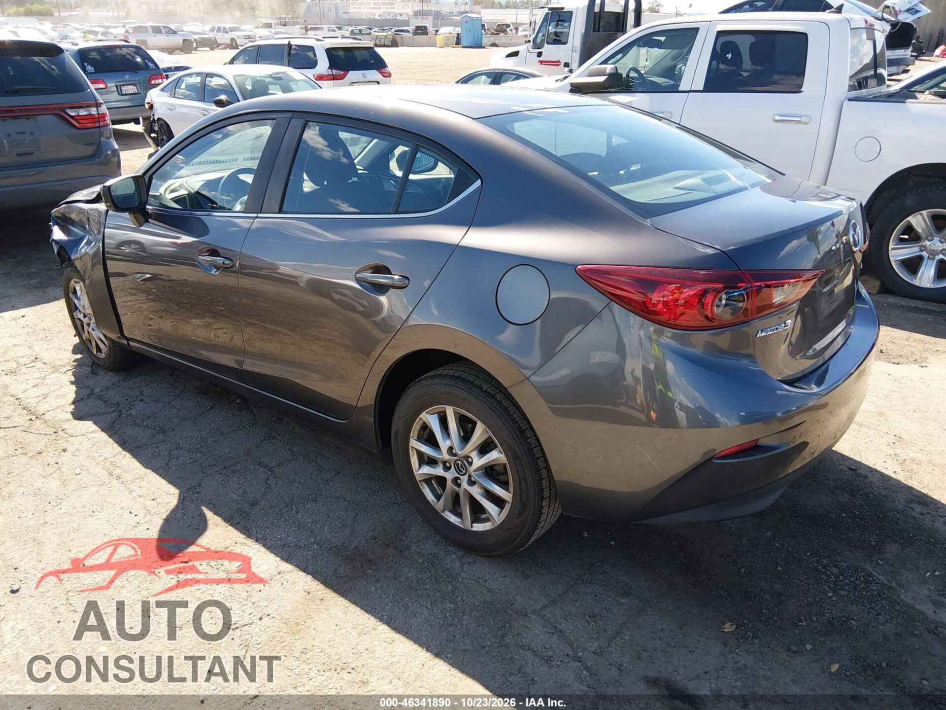 MAZDA MAZDA3 2018 - 3MZBN1U75JM221404