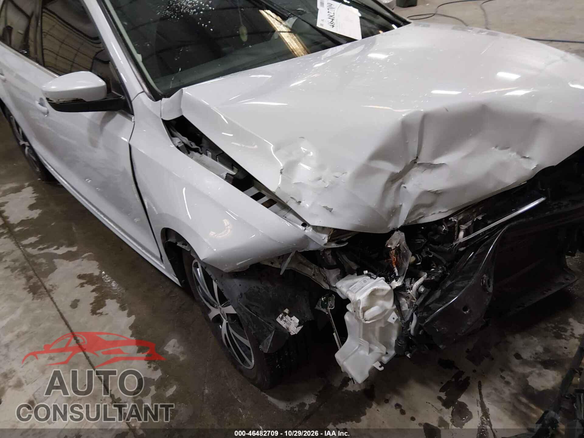 VOLKSWAGEN JETTA 2017 - 3VWDB7AJ0HM390065