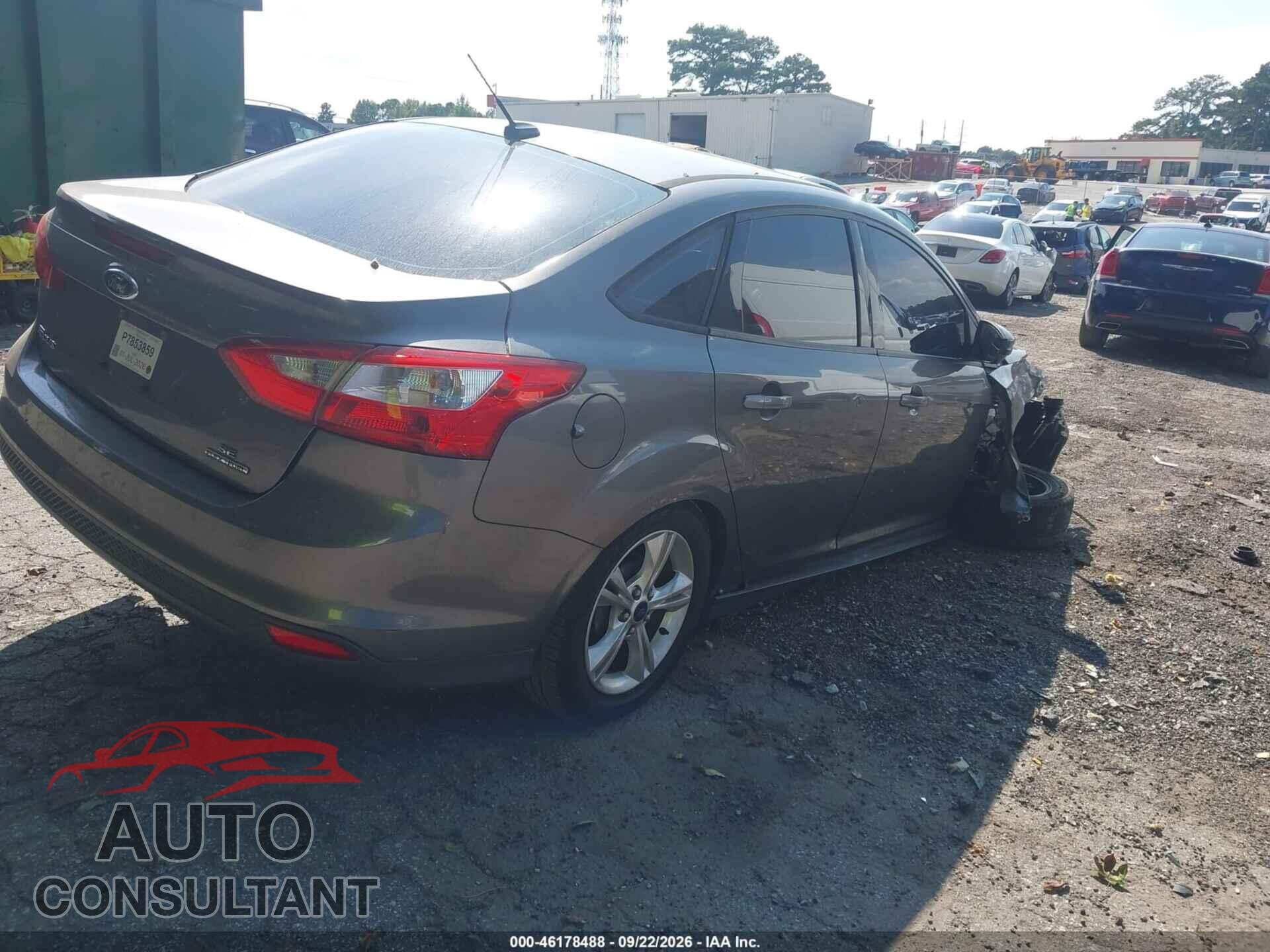 FORD FOCUS 2014 - 1FADP3F27EL227978