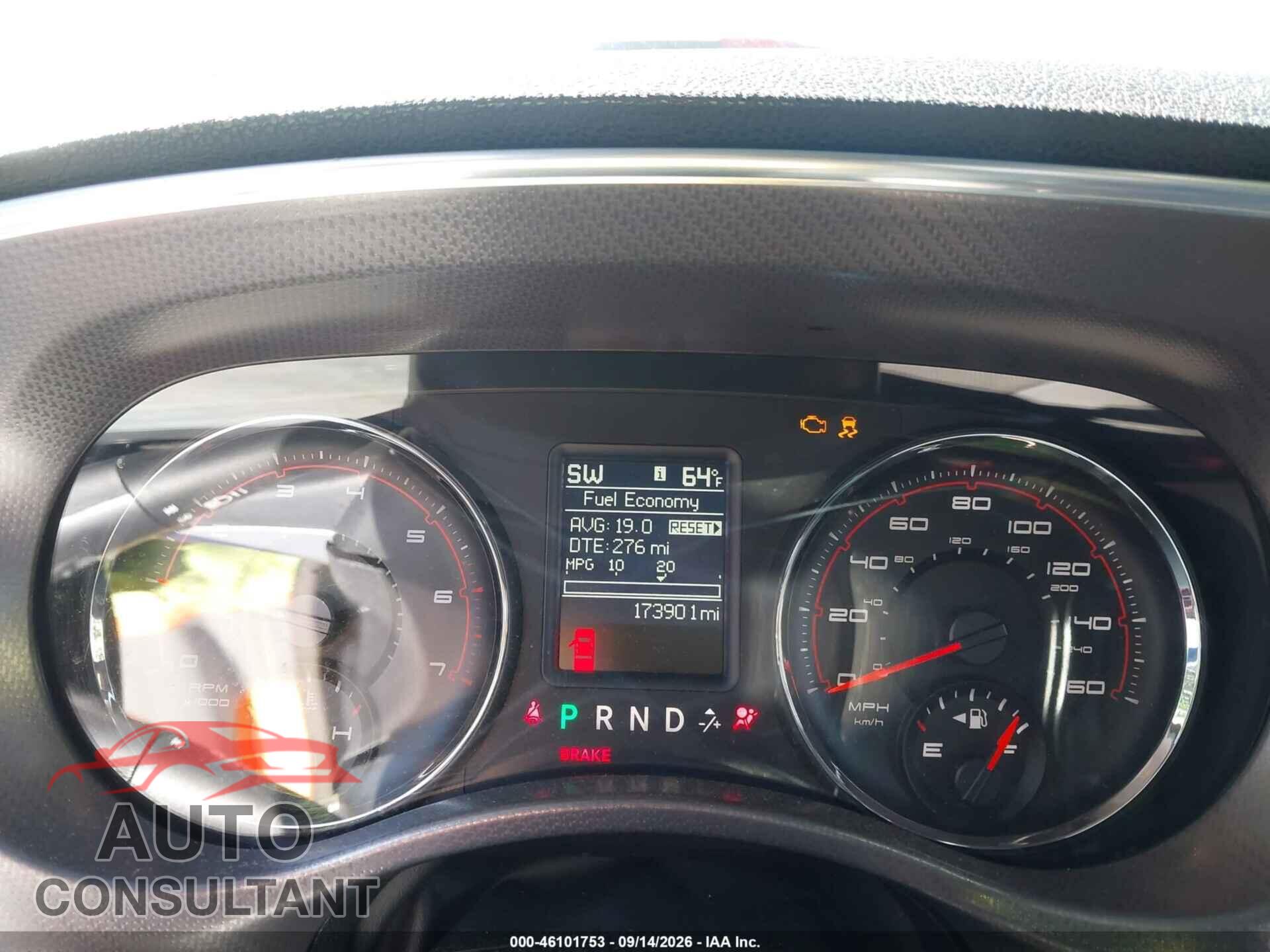 DODGE CHARGER 2011 - 2B3CM5CT3BH517815