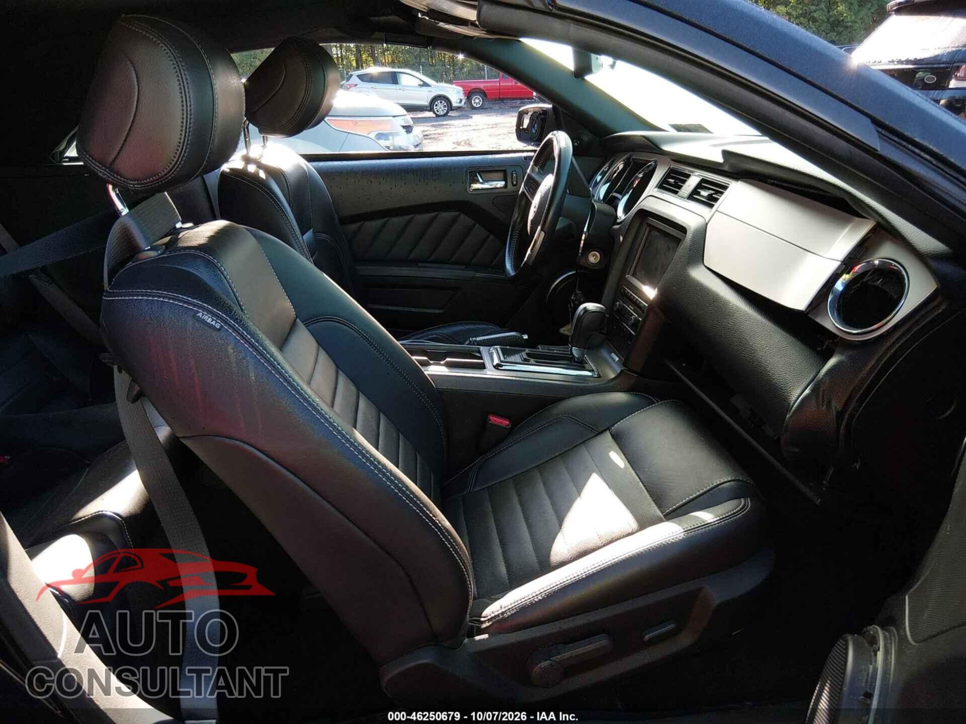 FORD MUSTANG 2013 - 1ZVBP8EM2D5258671