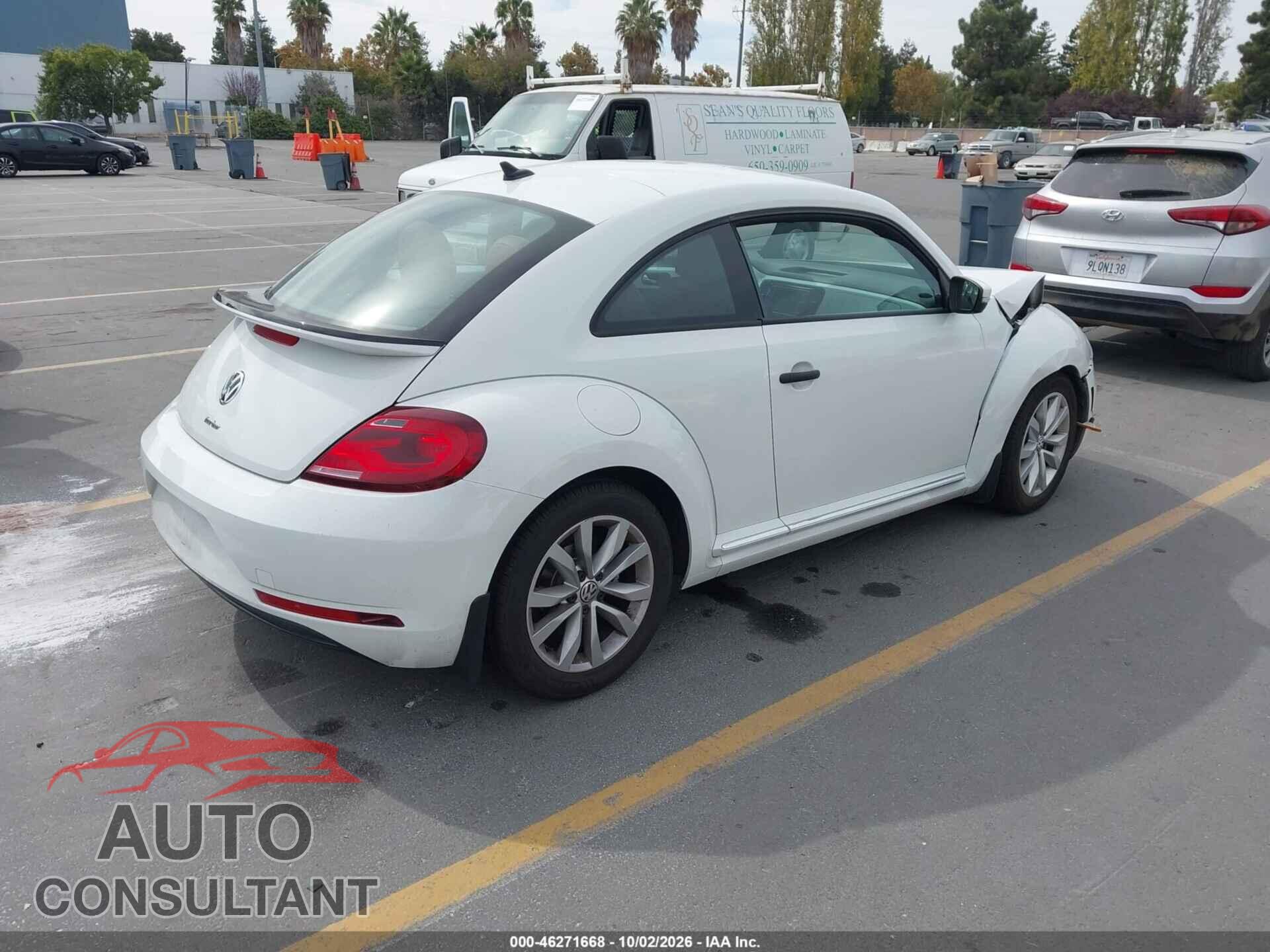 VOLKSWAGEN BEETLE 2017 - 3VWF17AT9HM624720