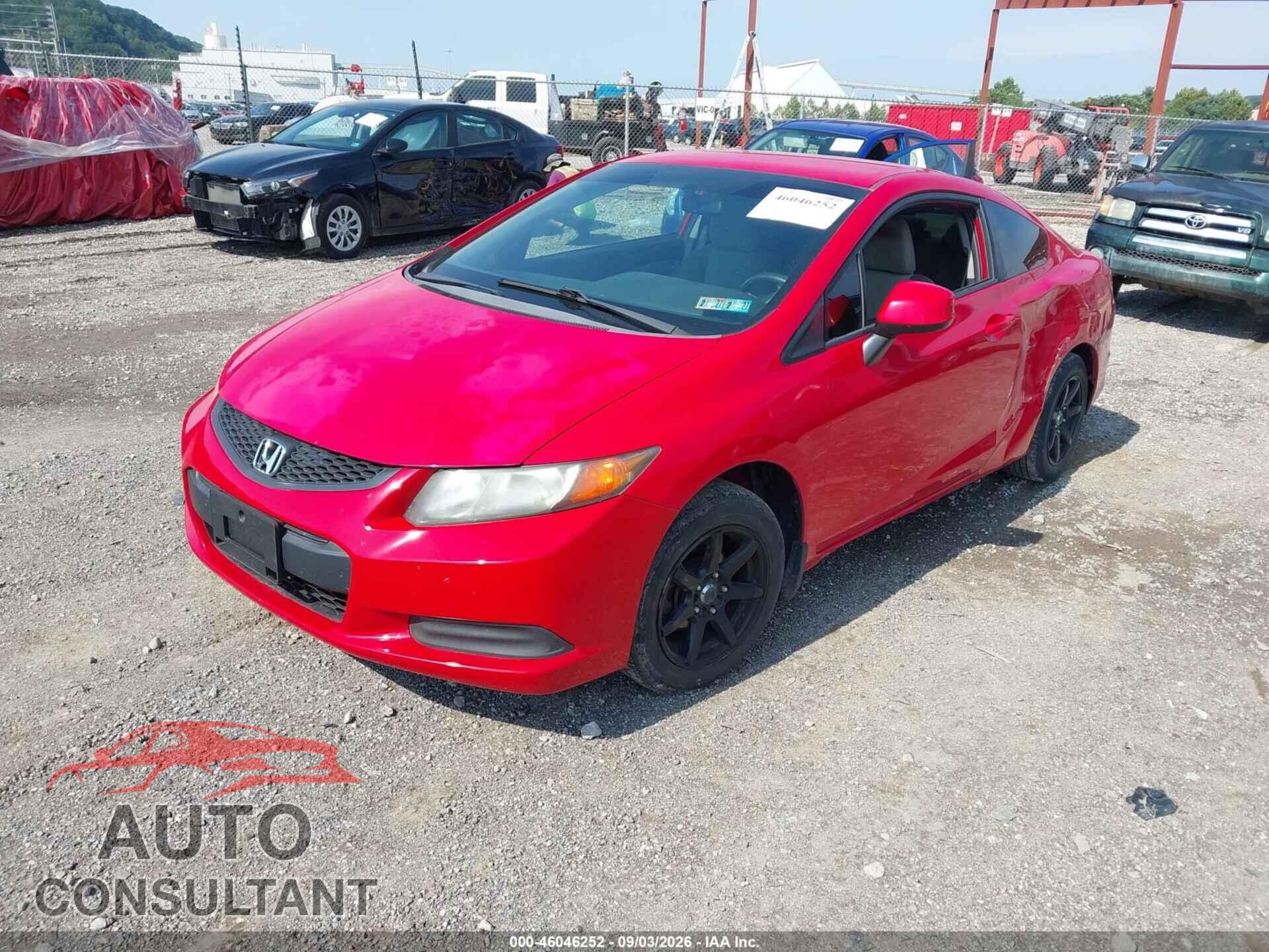 HONDA CIVIC 2012 - 2HGFG3B52CH512067