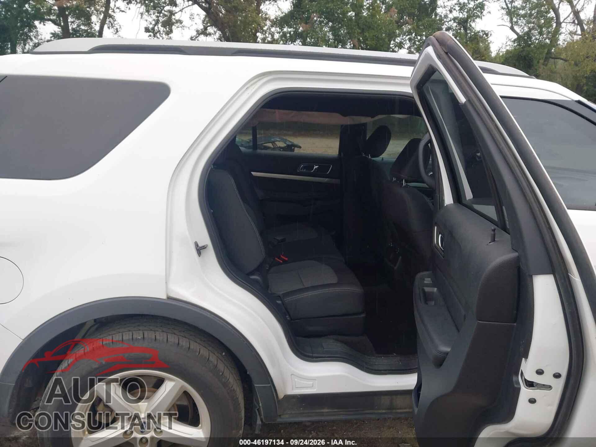 FORD EXPLORER 2018 - 1FM5K7D86JGB26263