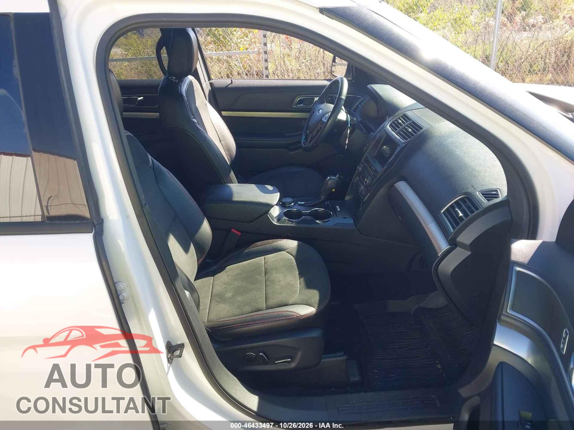 FORD EXPLORER 2018 - 1FM5K8D81JGC32075