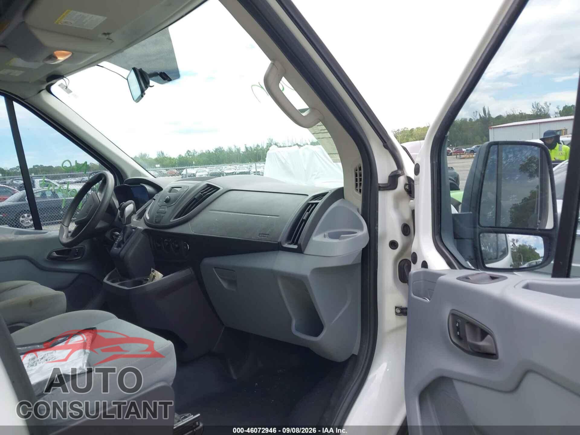 FORD TRANSIT-250 2015 - 1FTYR2CM9FKA28735