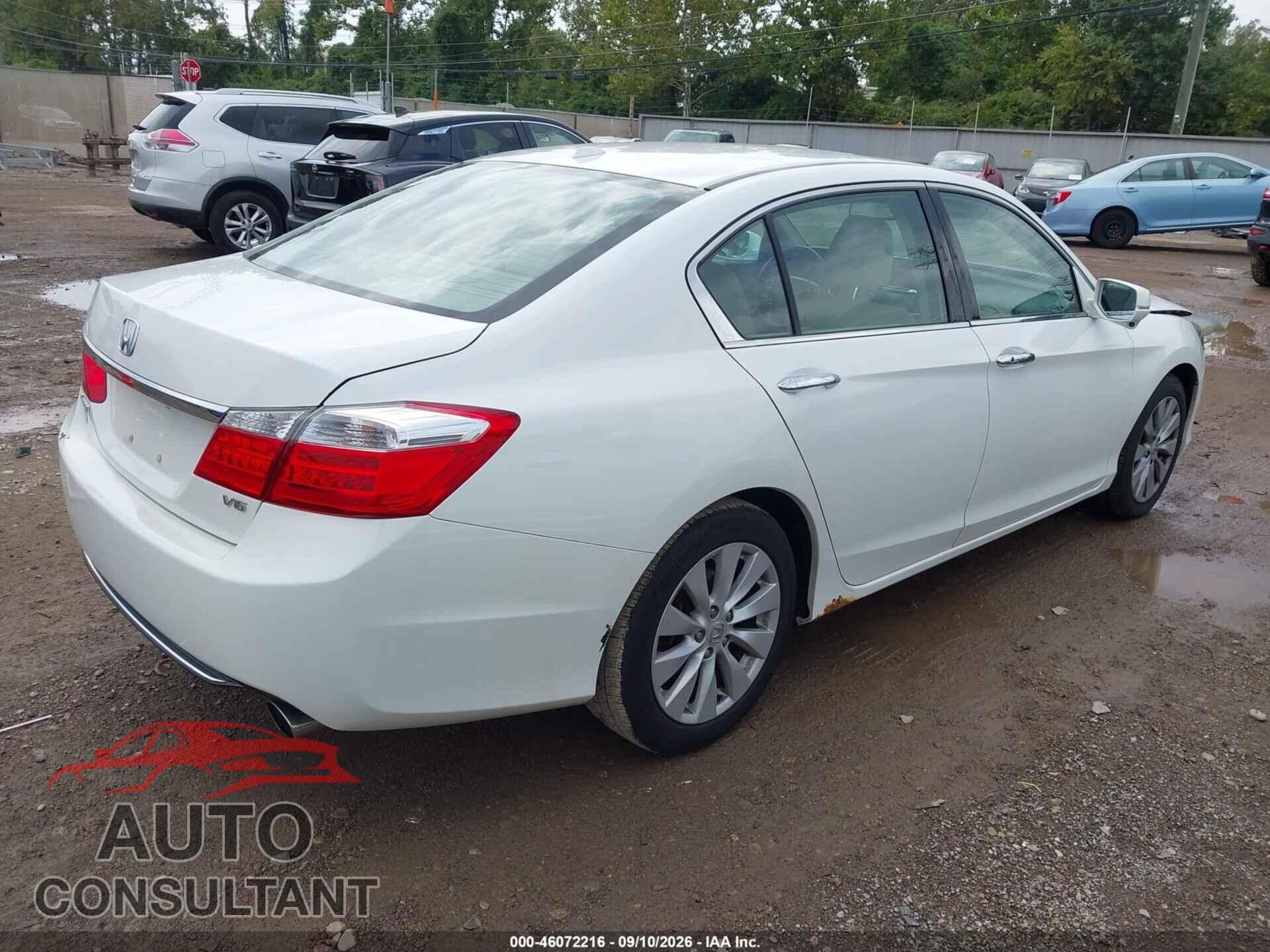 HONDA ACCORD 2014 - 1HGCR3F84EA032602