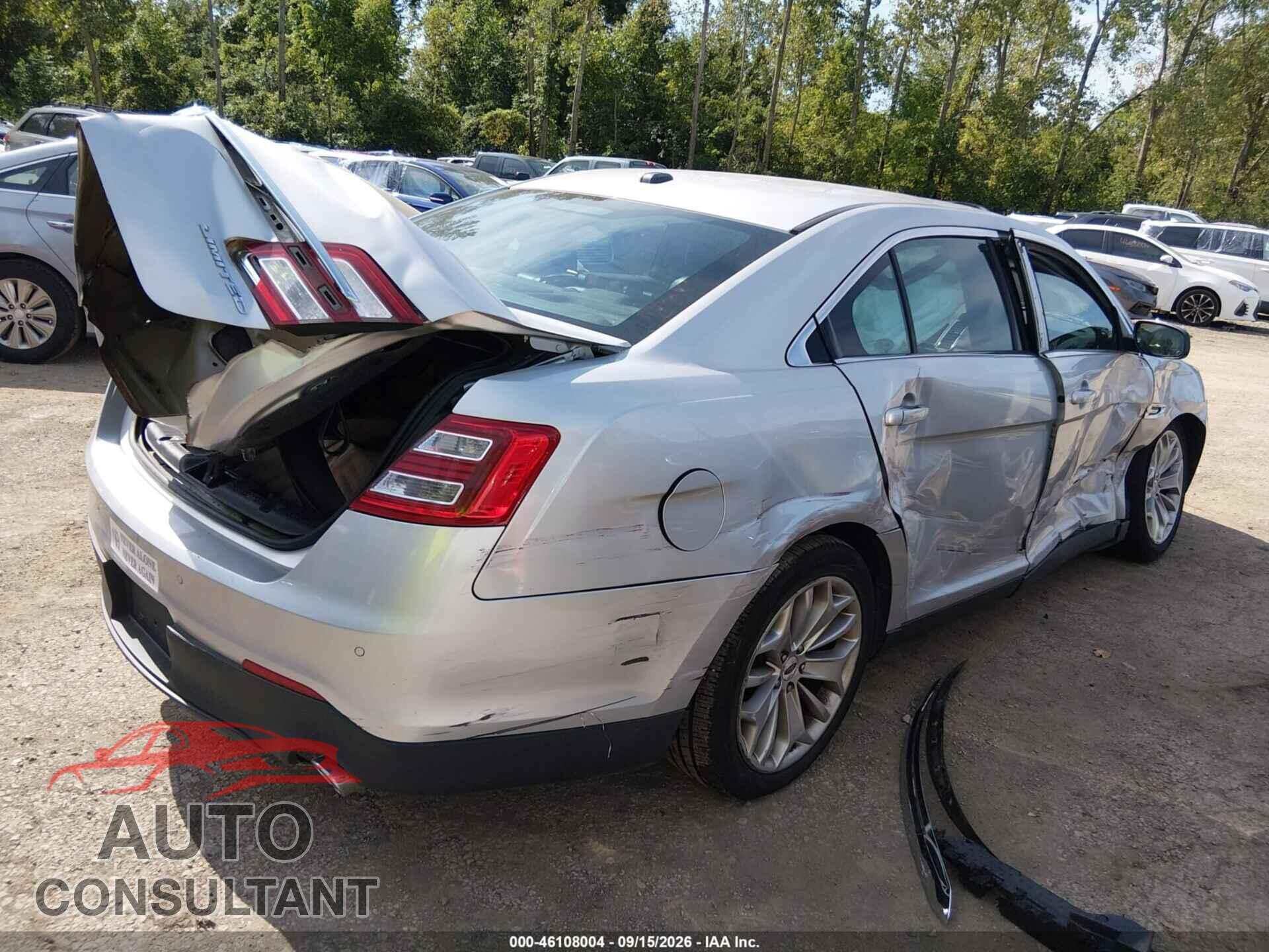 FORD TAURUS 2017 - 1FAHP2F83HG123601