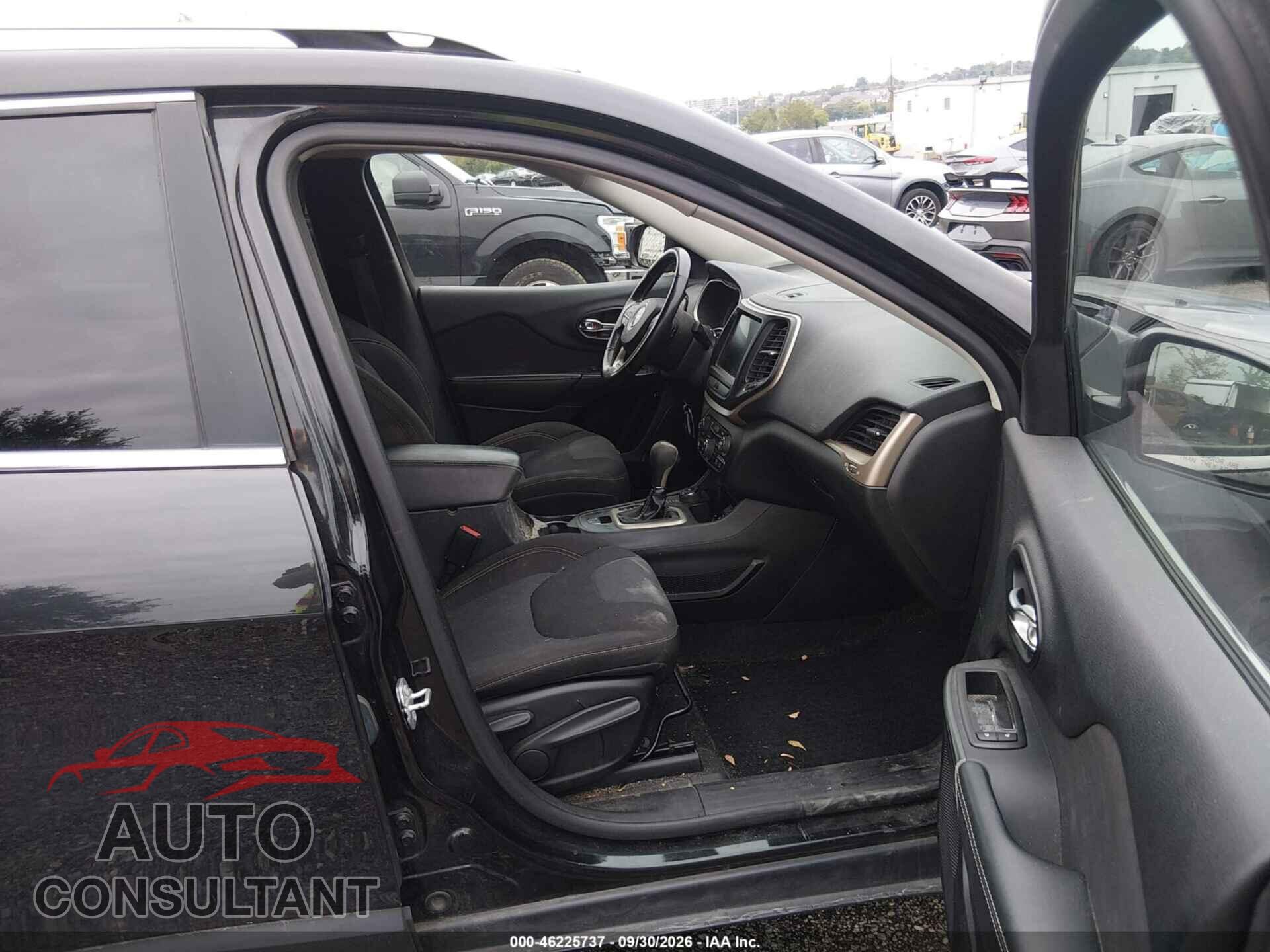 JEEP CHEROKEE 2015 - 1C4PJMCS5FW776677