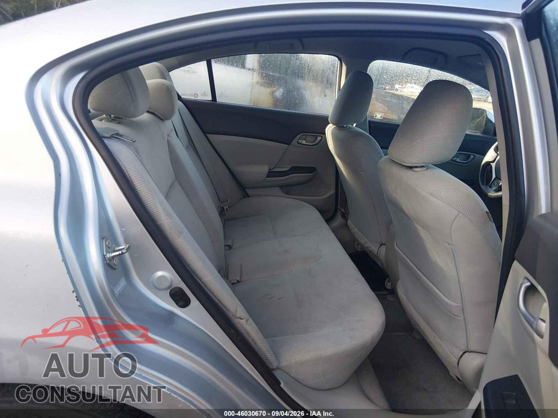 HONDA CIVIC 2012 - 2HGFB2F55CH524359