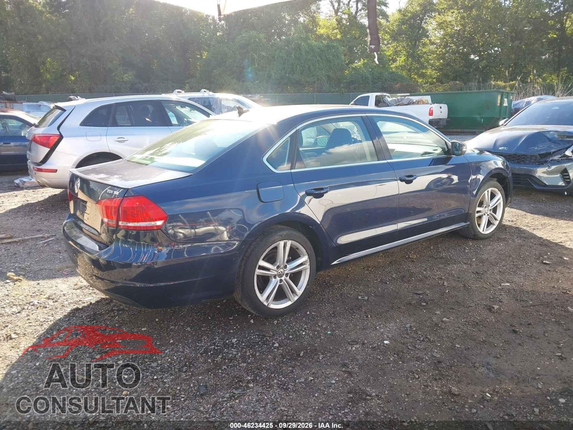 VOLKSWAGEN PASSAT 2014 - 1VWBN7A32EC106920