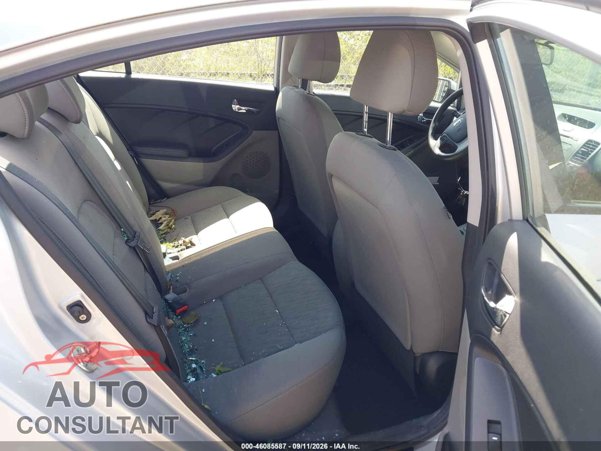 KIA FORTE 2015 - KNAFK4A68F5344165