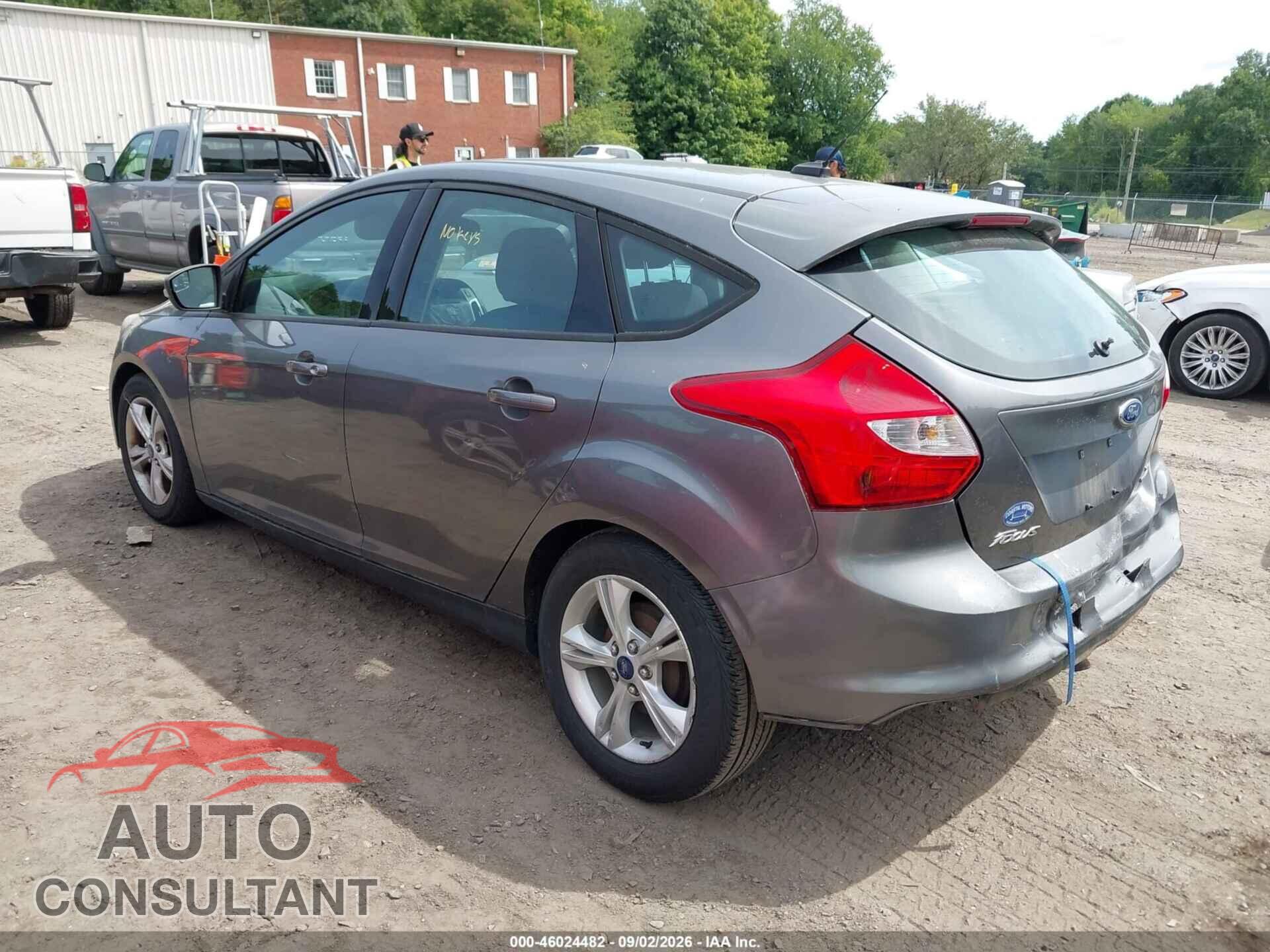 FORD FOCUS 2014 - 1FADP3K20EL408426