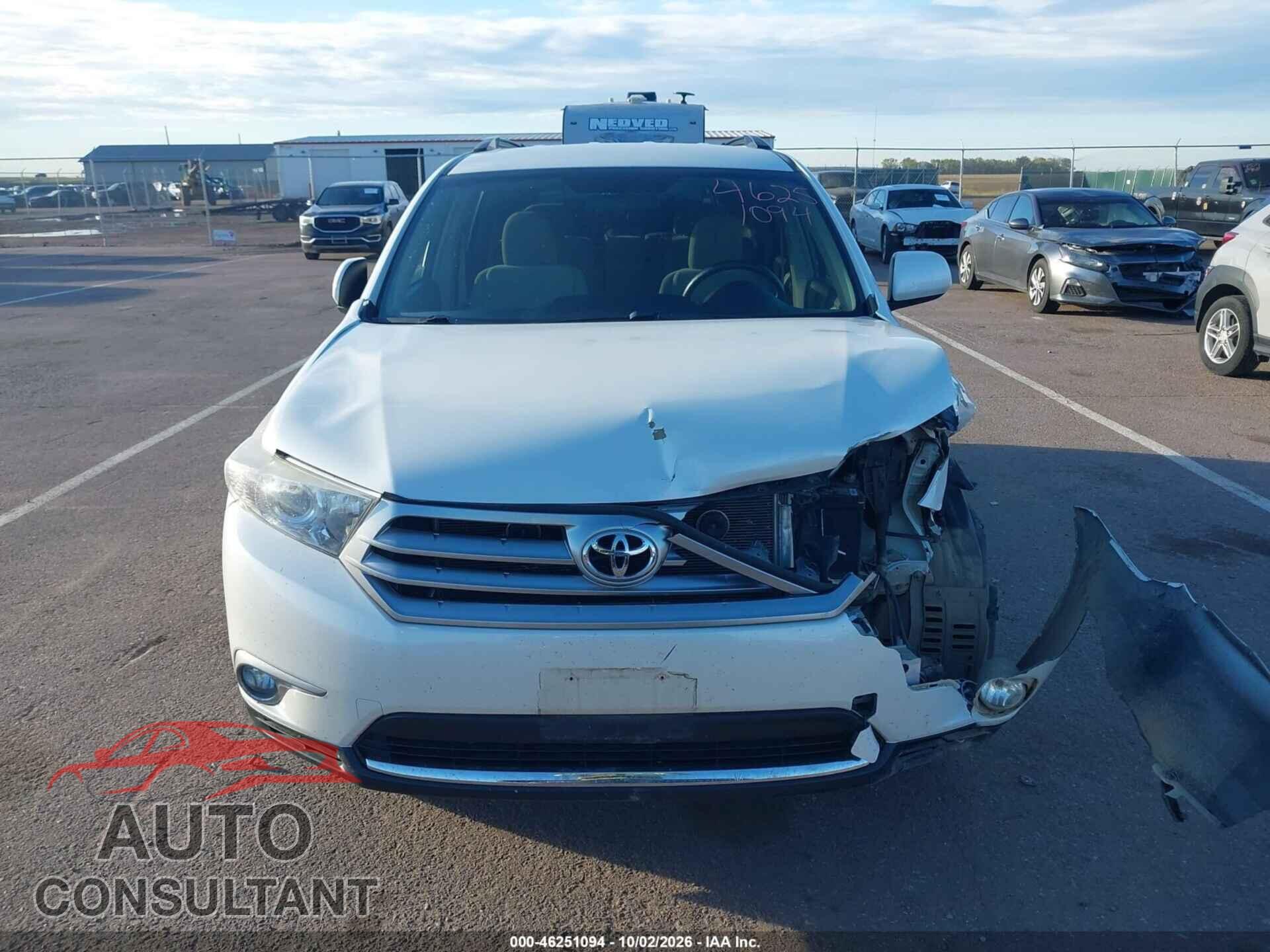 TOYOTA HIGHLANDER 2013 - 5TDBK3EH8DS250933