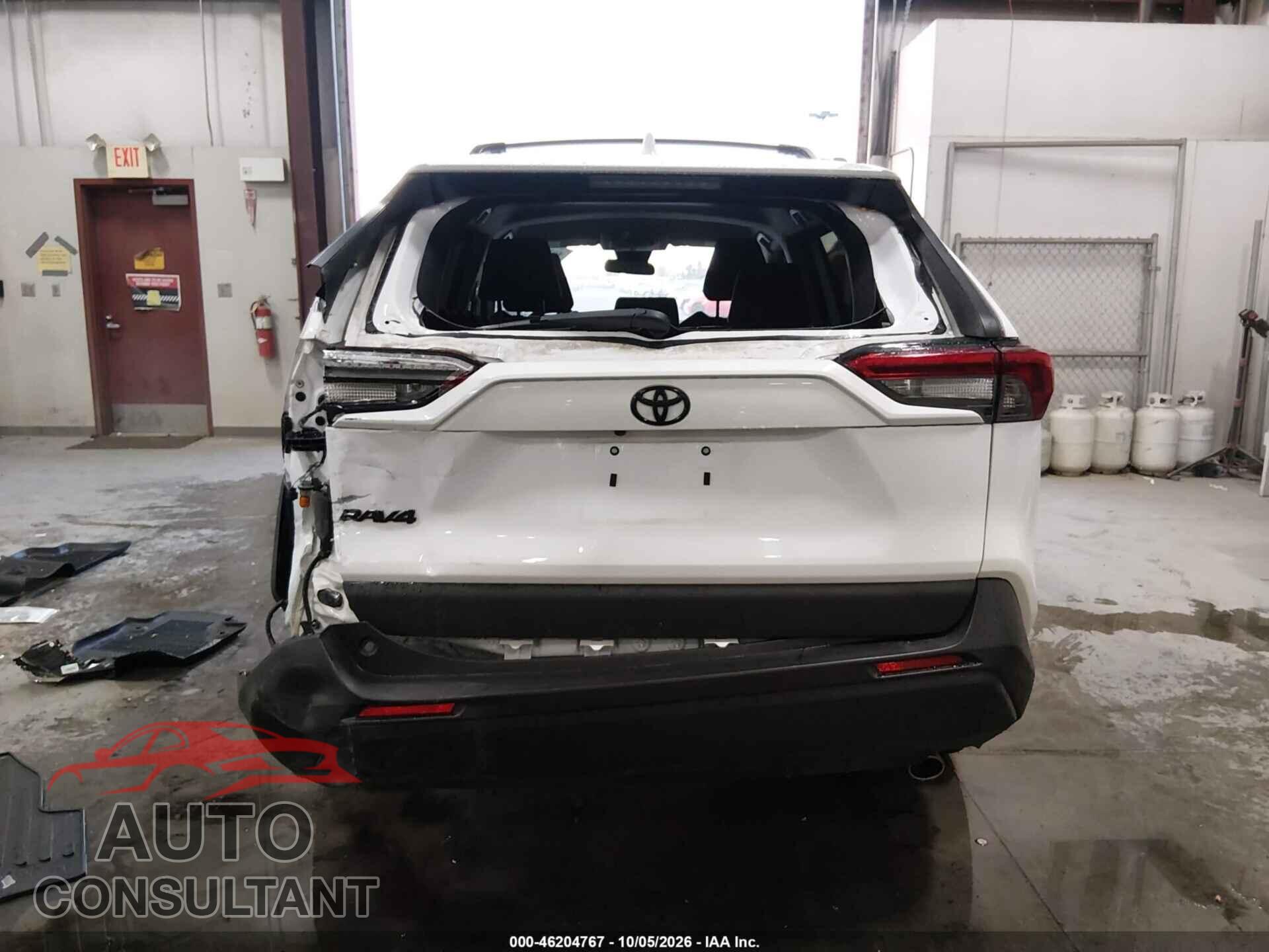 TOYOTA RAV4 2019 - 2T3K1RFV2KW016244