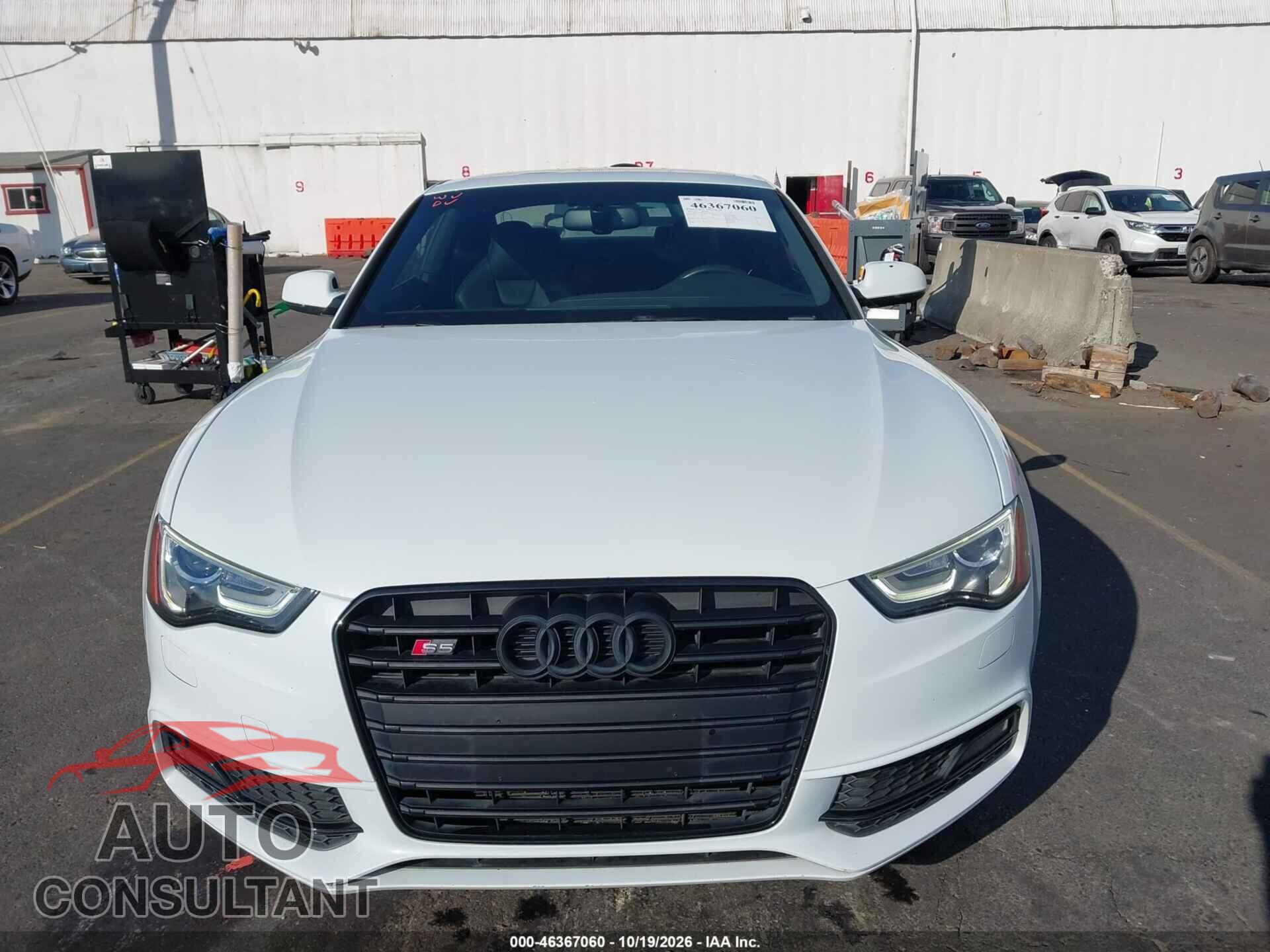 AUDI S5 2014 - WAUCGAFR0EA023443