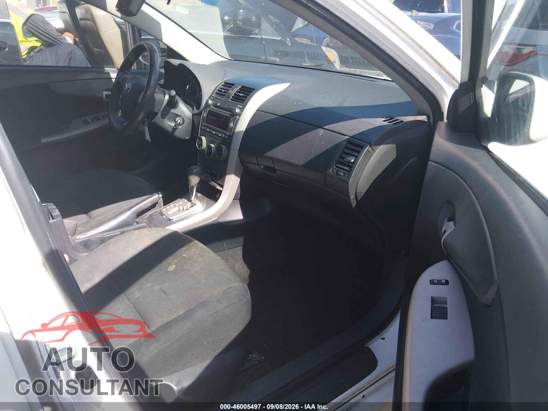 TOYOTA COROLLA 2011 - 2T1BU4EE6BC575687
