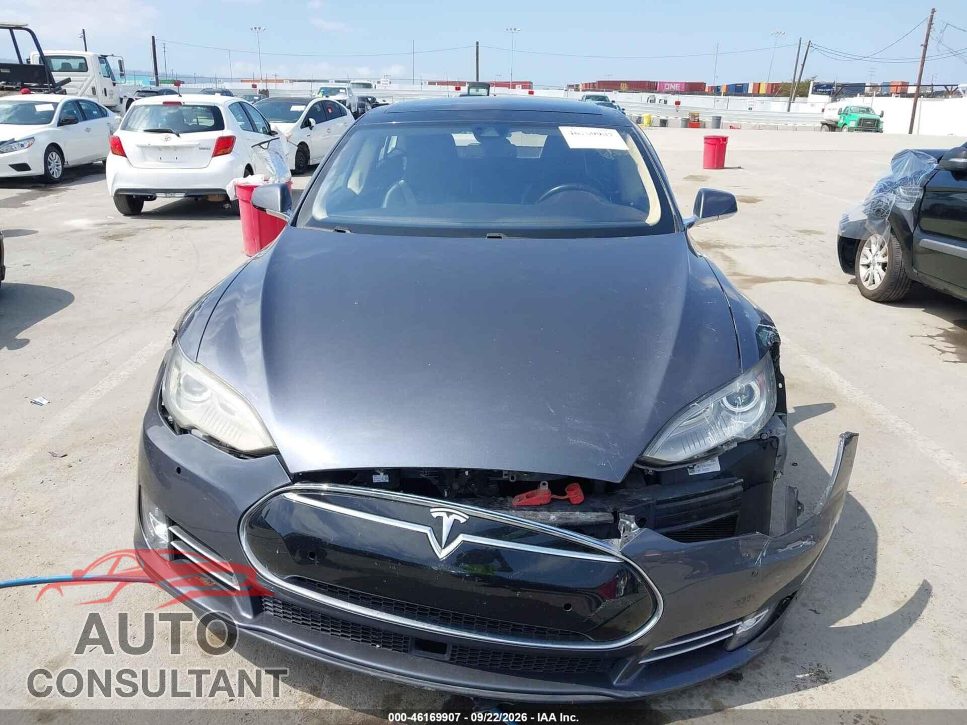 TESLA MODEL S 2014 - 5YJSA1H17EFP65059