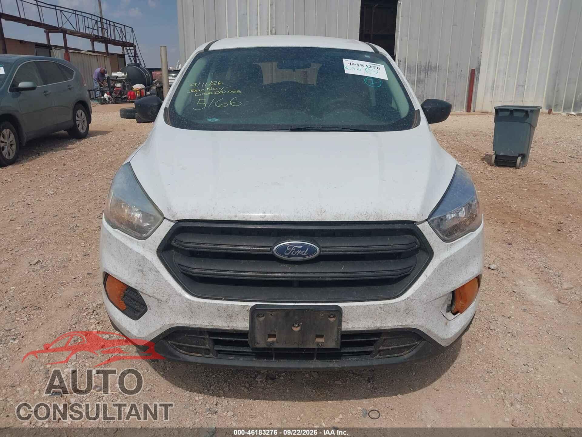 FORD ESCAPE 2017 - 1FMCU0F75HUE94555