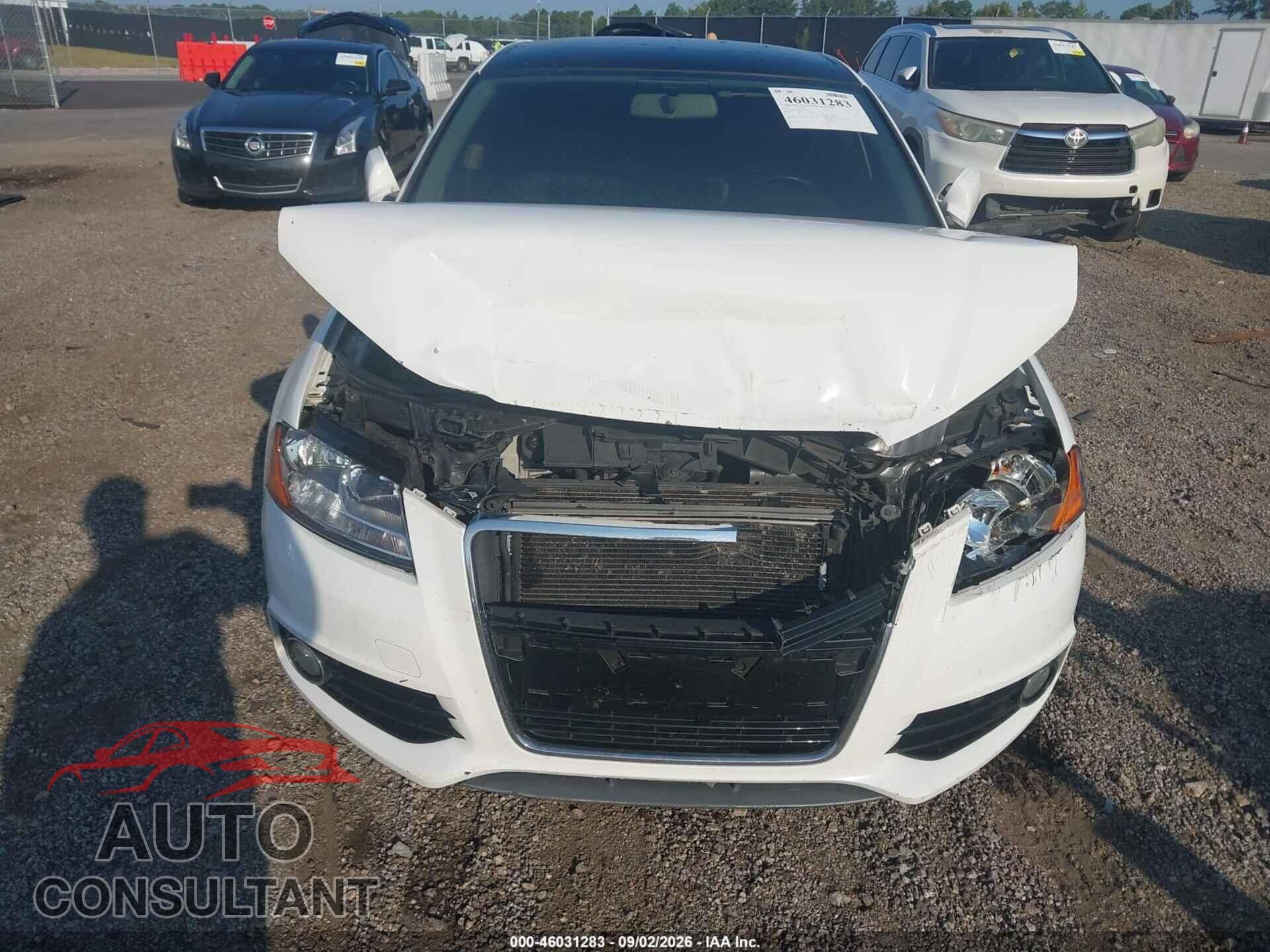 AUDI A3 2011 - WAUBJBFM8BA072943