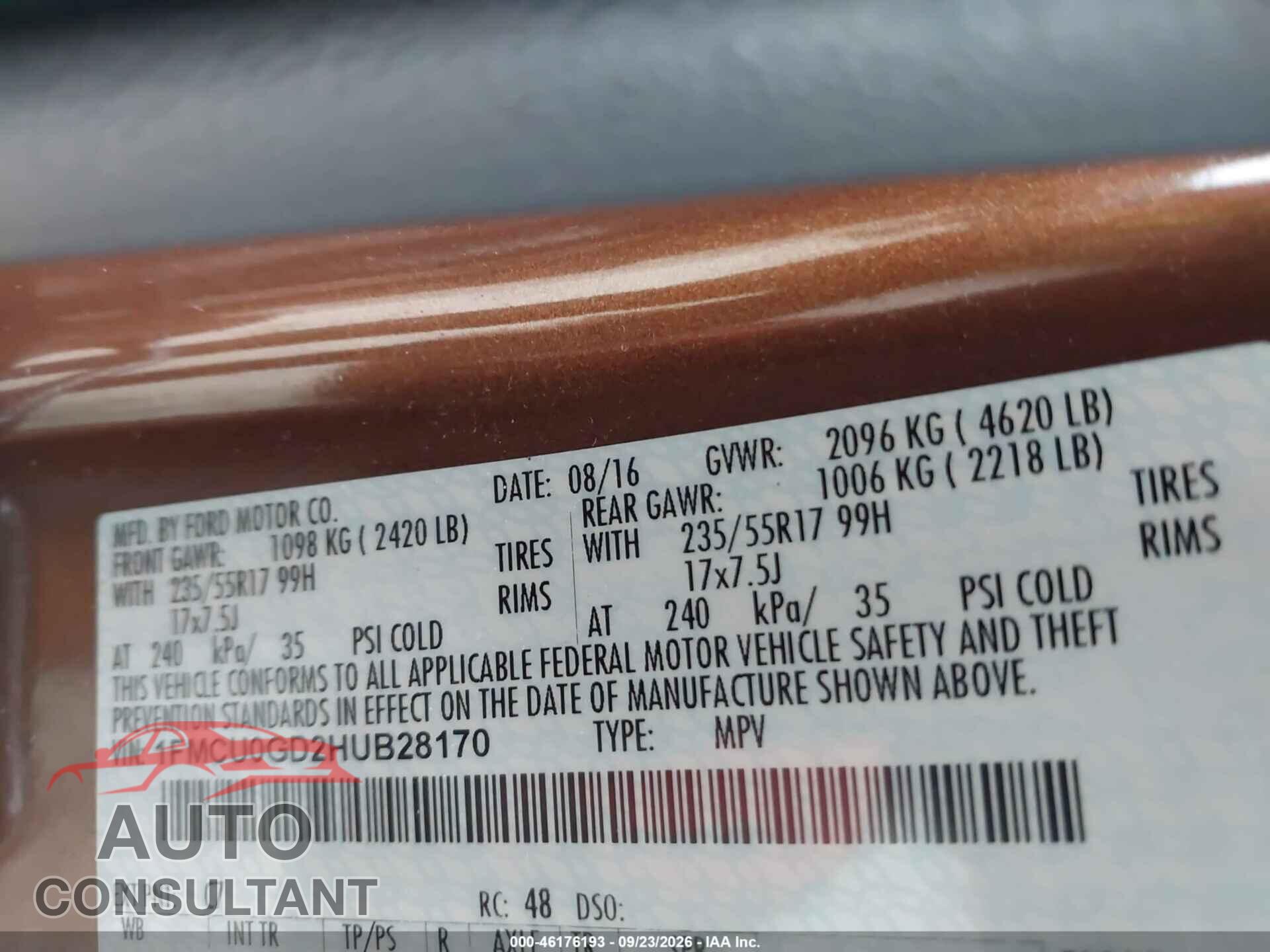 FORD ESCAPE 2017 - 1FMCU0GD2HUB28170