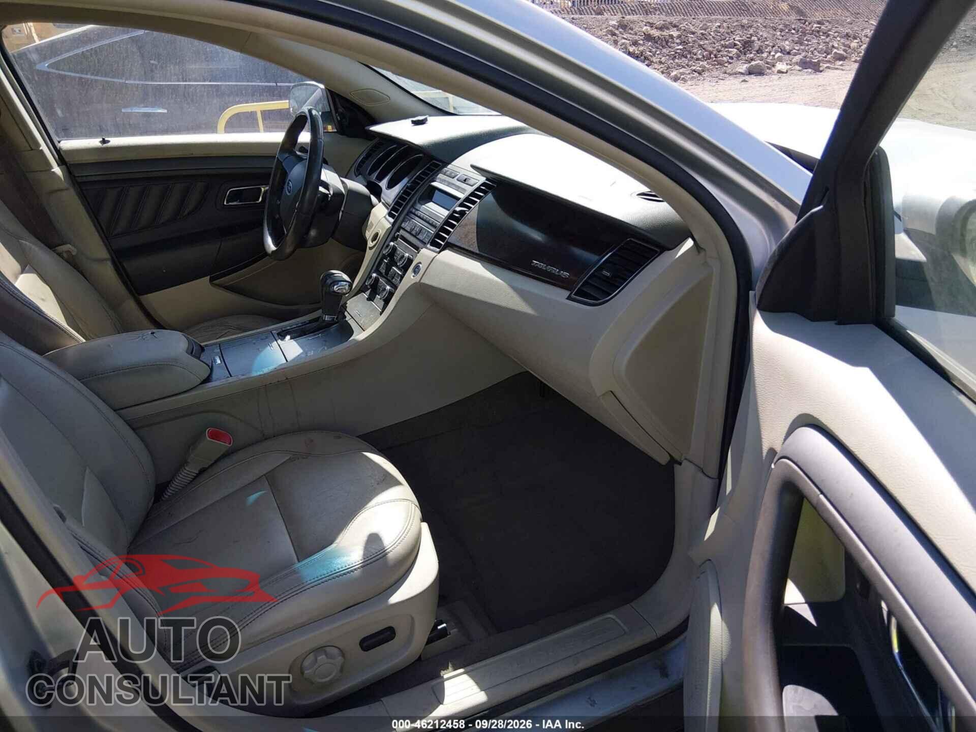 FORD TAURUS 2011 - 1FAHP2EWXBG143061