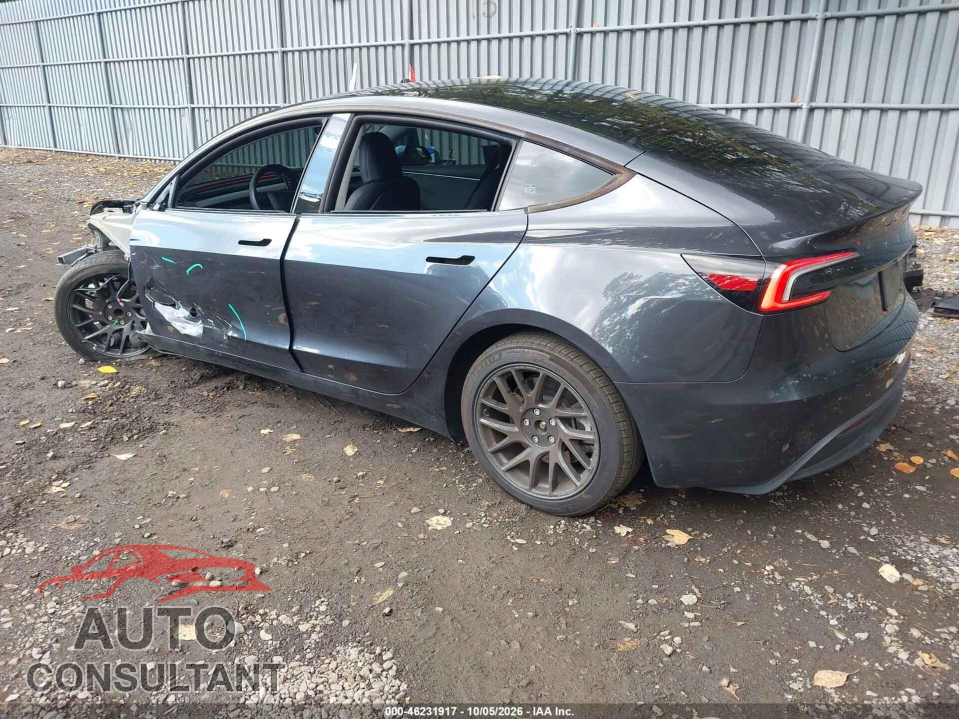 TESLA MODEL 3 2025 - 5YJ3E1EAXSF024252