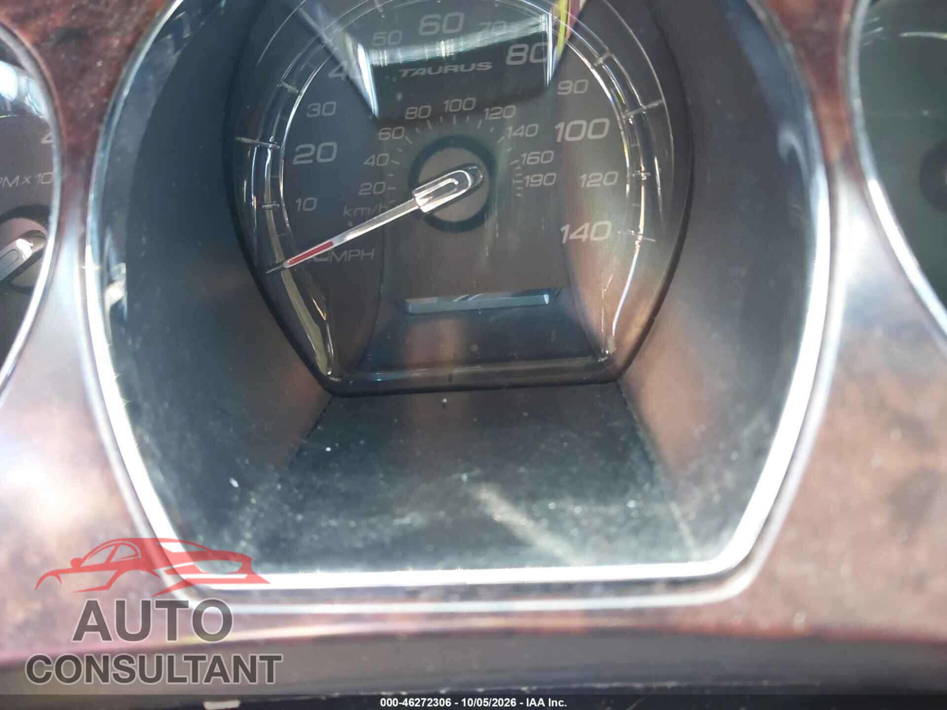 FORD TAURUS 2011 - 1FAHP2EW8BG135508