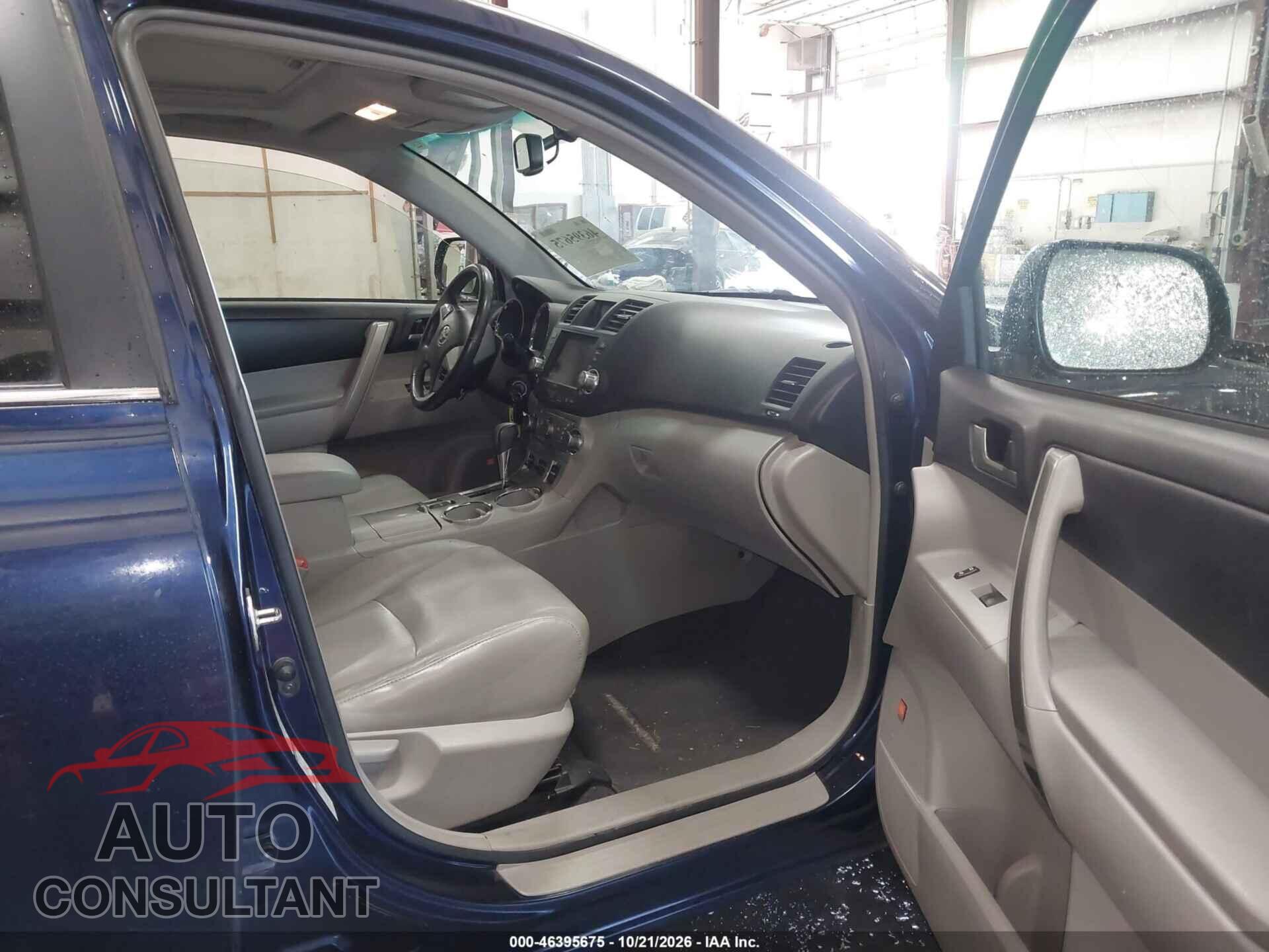 TOYOTA HIGHLANDER 2012 - 5TDBK3EH2CS166735