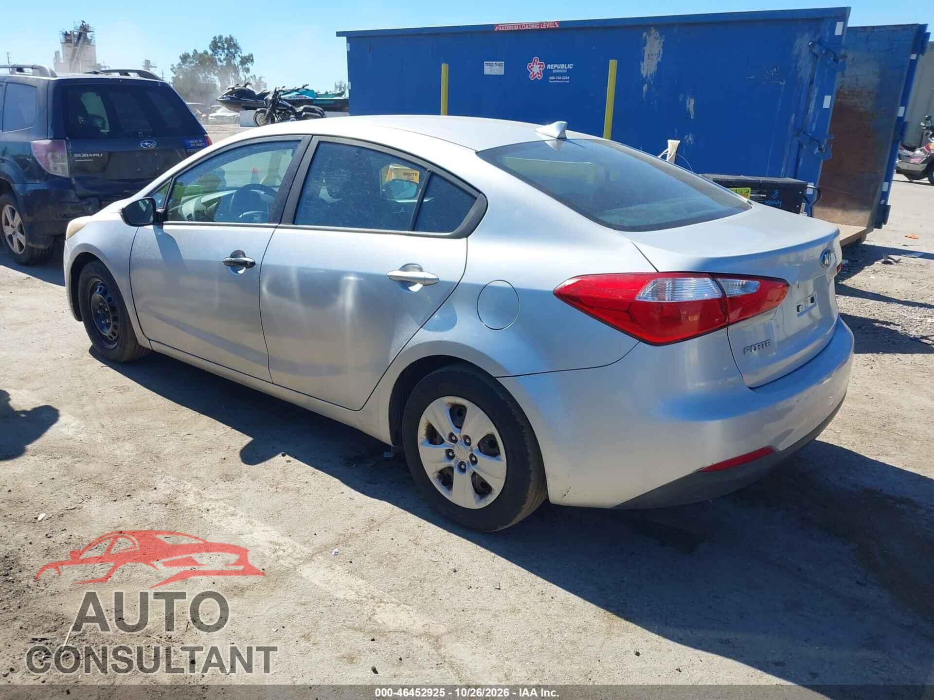 KIA FORTE 2016 - KNAFX4A64G5544043