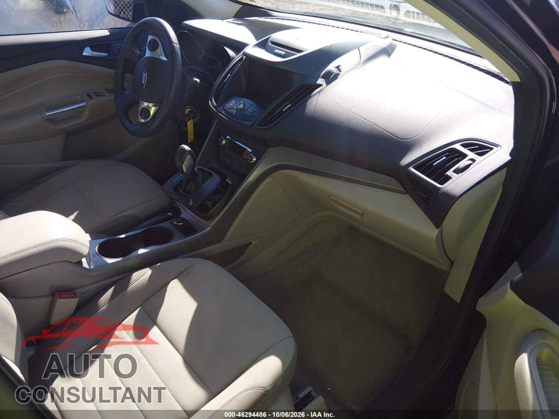 FORD ESCAPE 2015 - 1FMCU9GX1FUB73970
