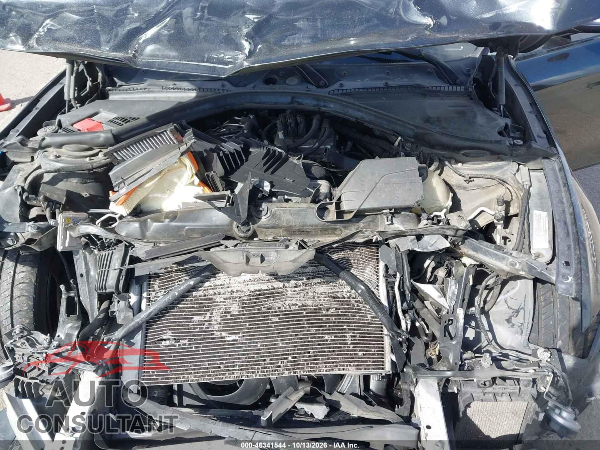 BMW 328I 2013 - WBA3C1C56DF435333